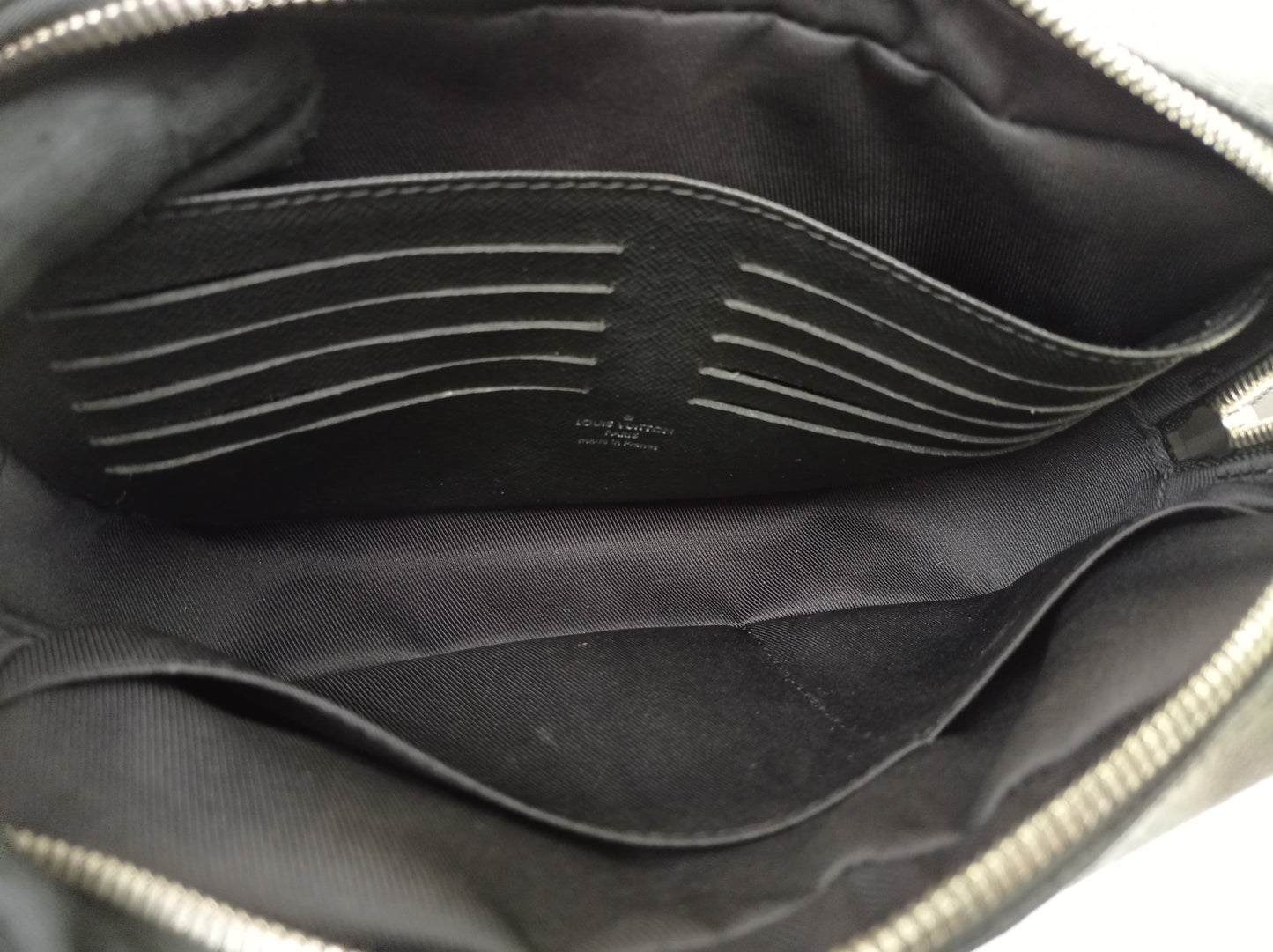 LV Pochette Kasai Graphite 2020