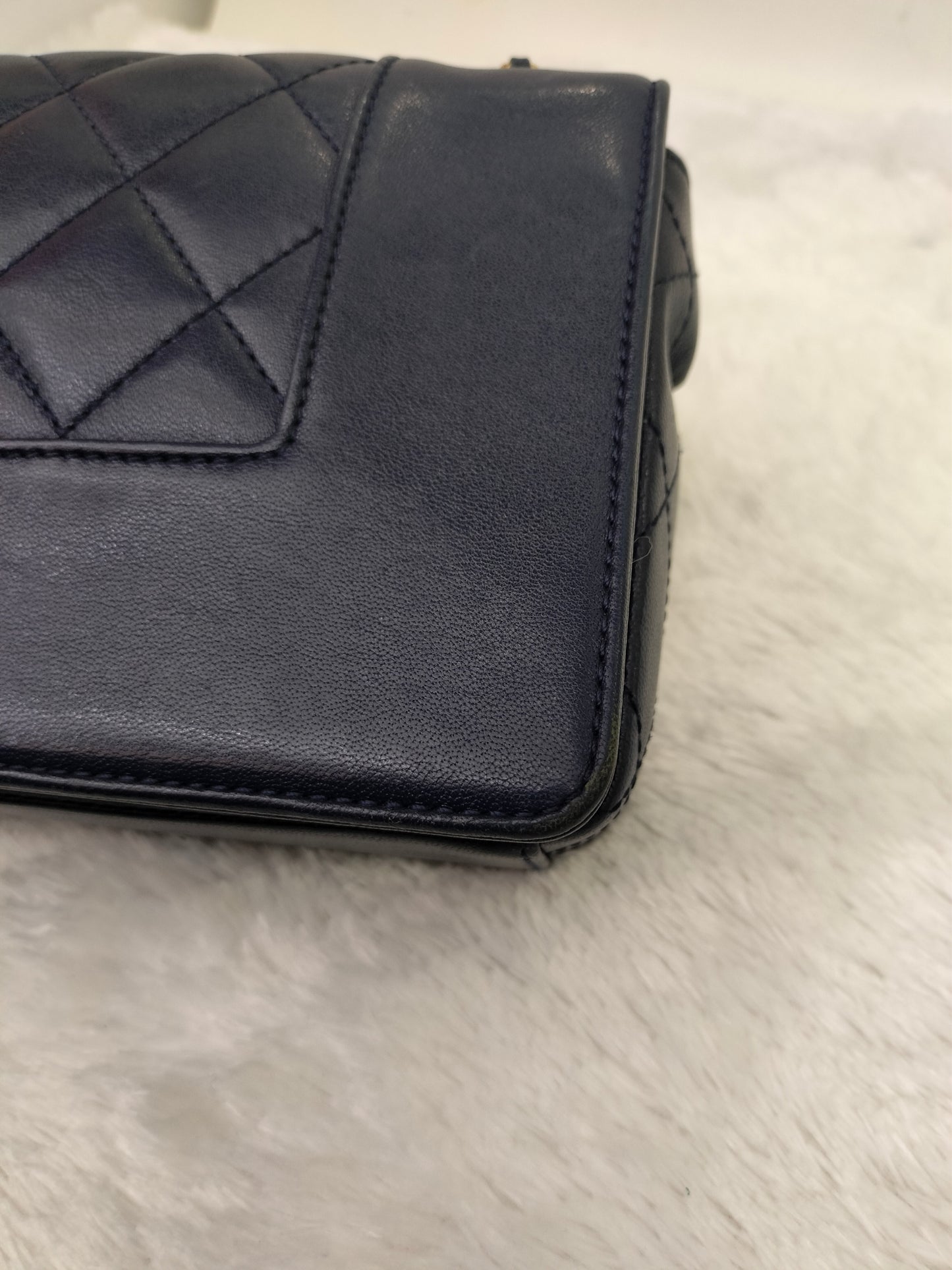 Chanel Mademoiselle Medium Flap Sheepskin Navy GHW #21