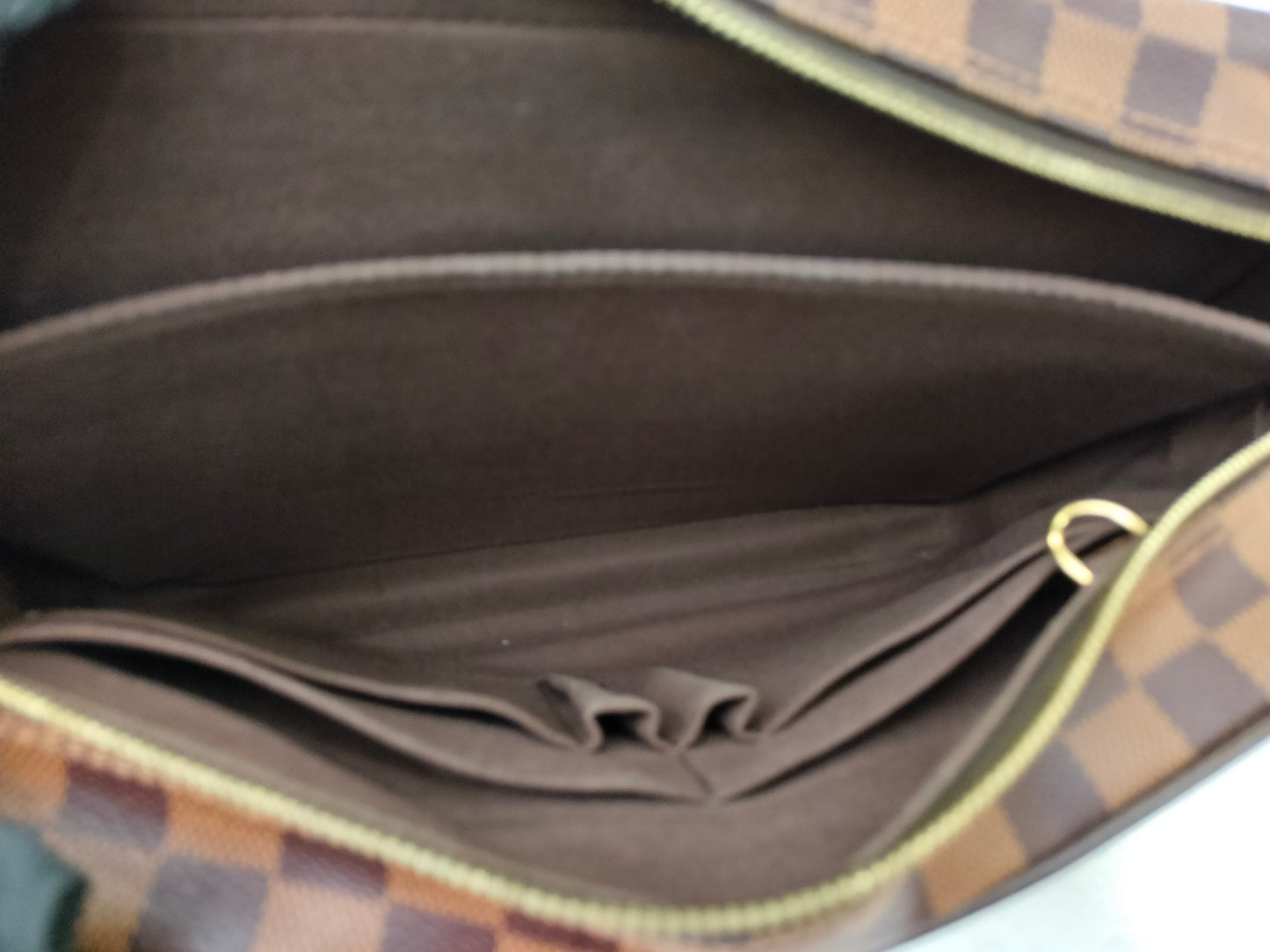 LV Shelton MM Damier 2012
