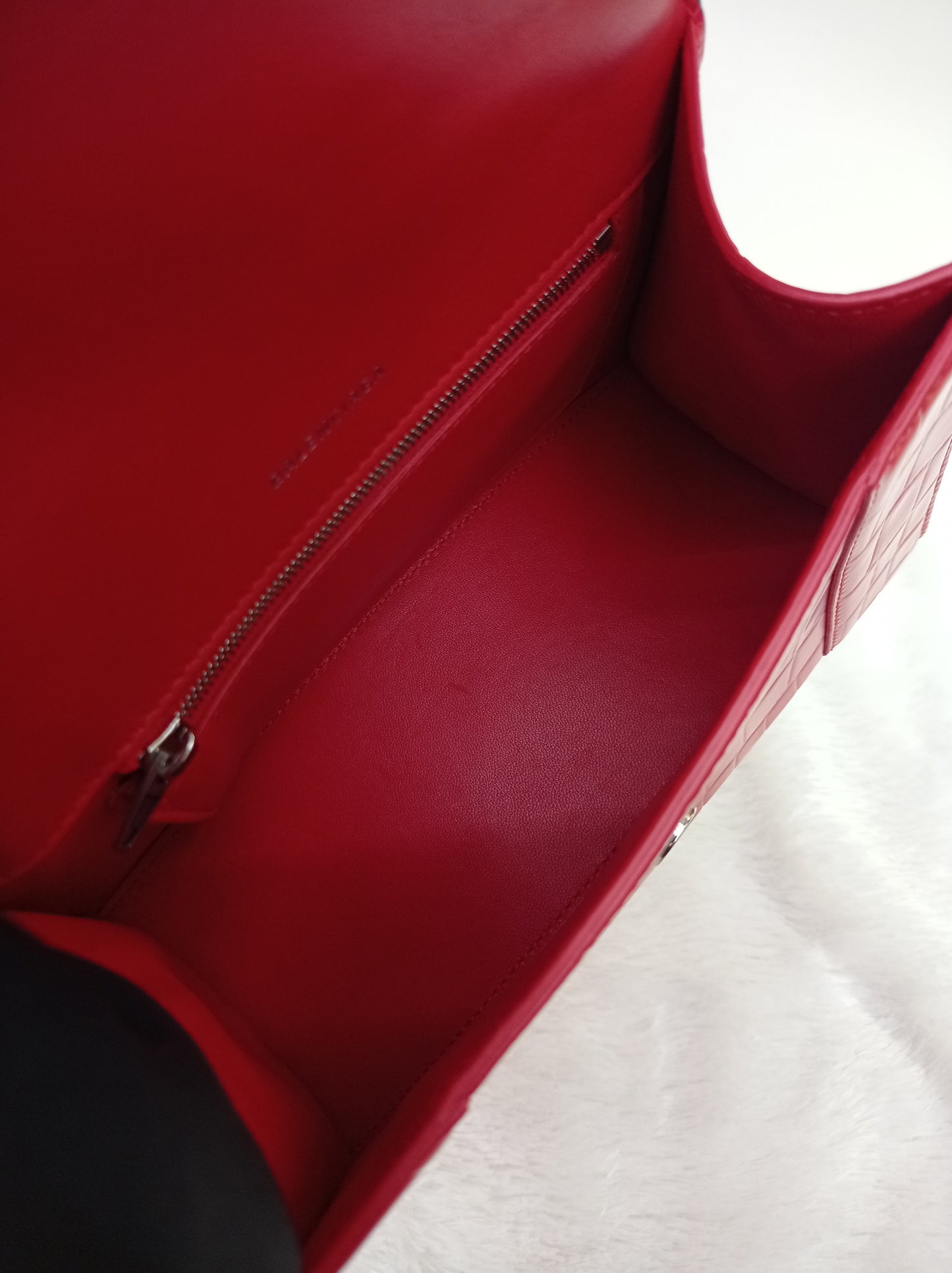 Balenciaga Hourglass Small Top Handle Croco Red SHW 2021
