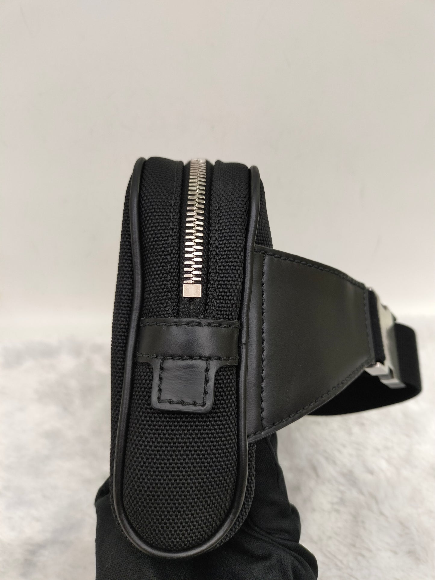 Gucci Techno Web Belt Bag Stripe Canvas Black SHW