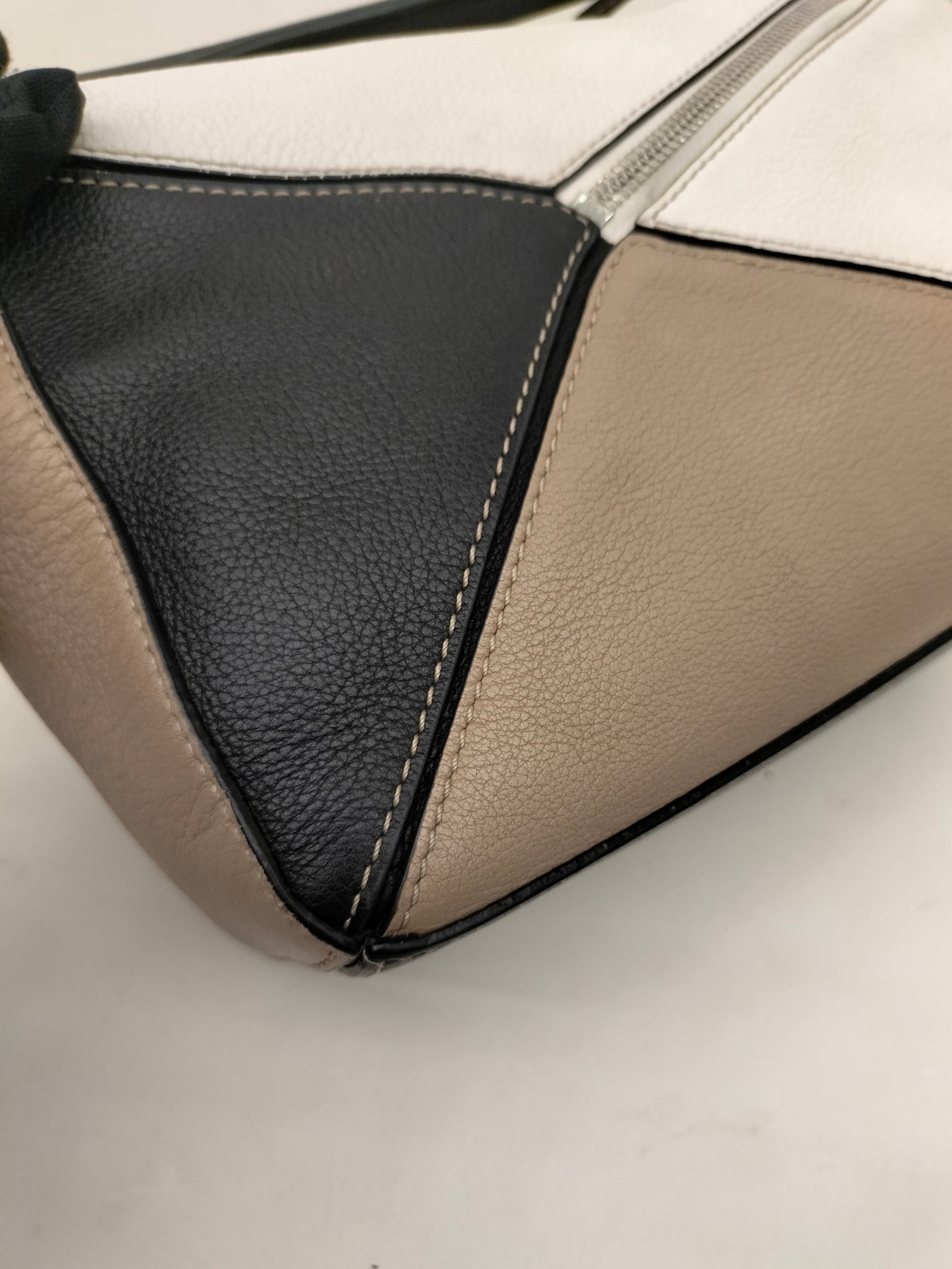 Loewe Puzzle Small Grained 3 colour SHW 2018