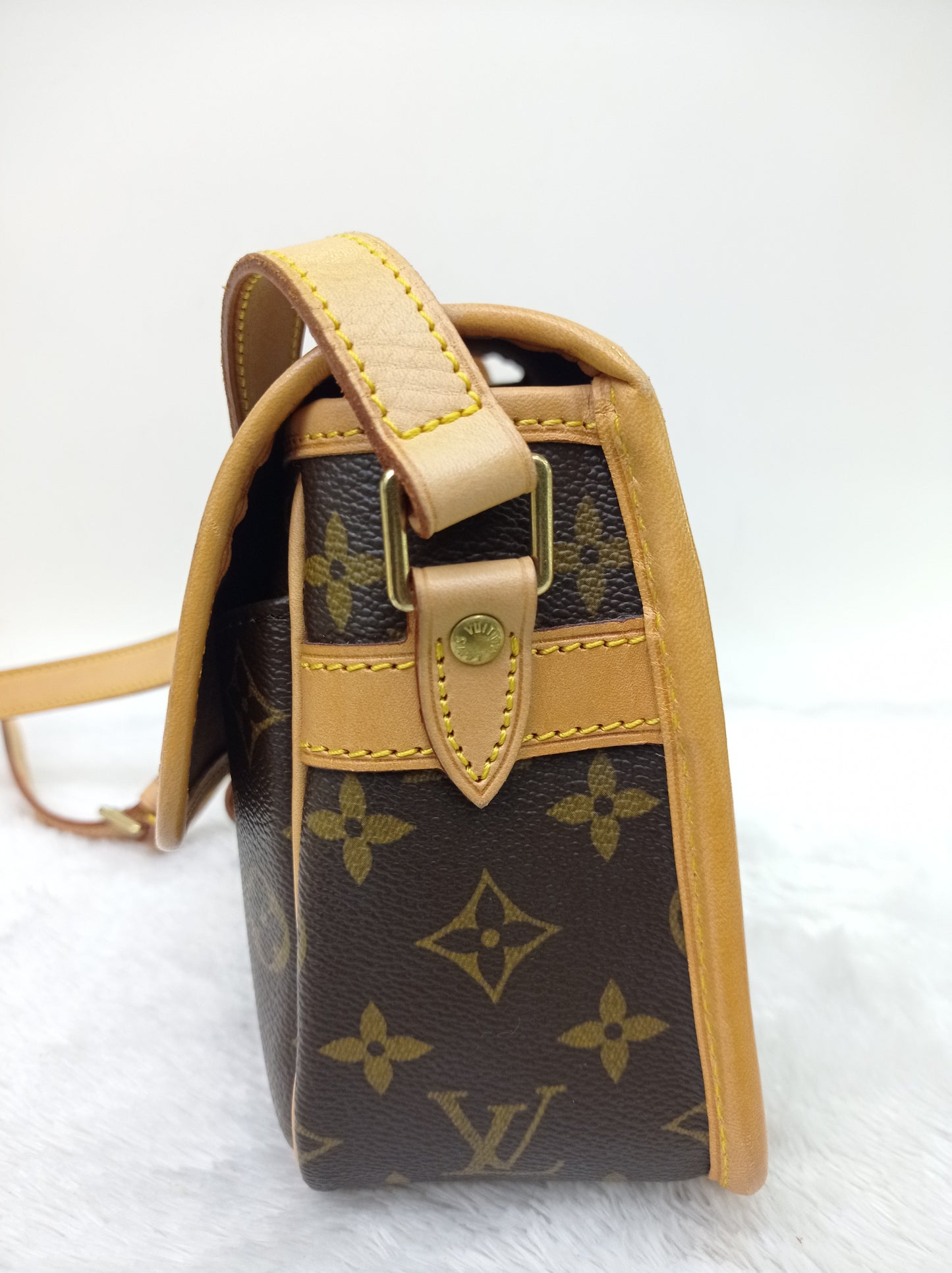 LV Sologne Shoulder Monogram