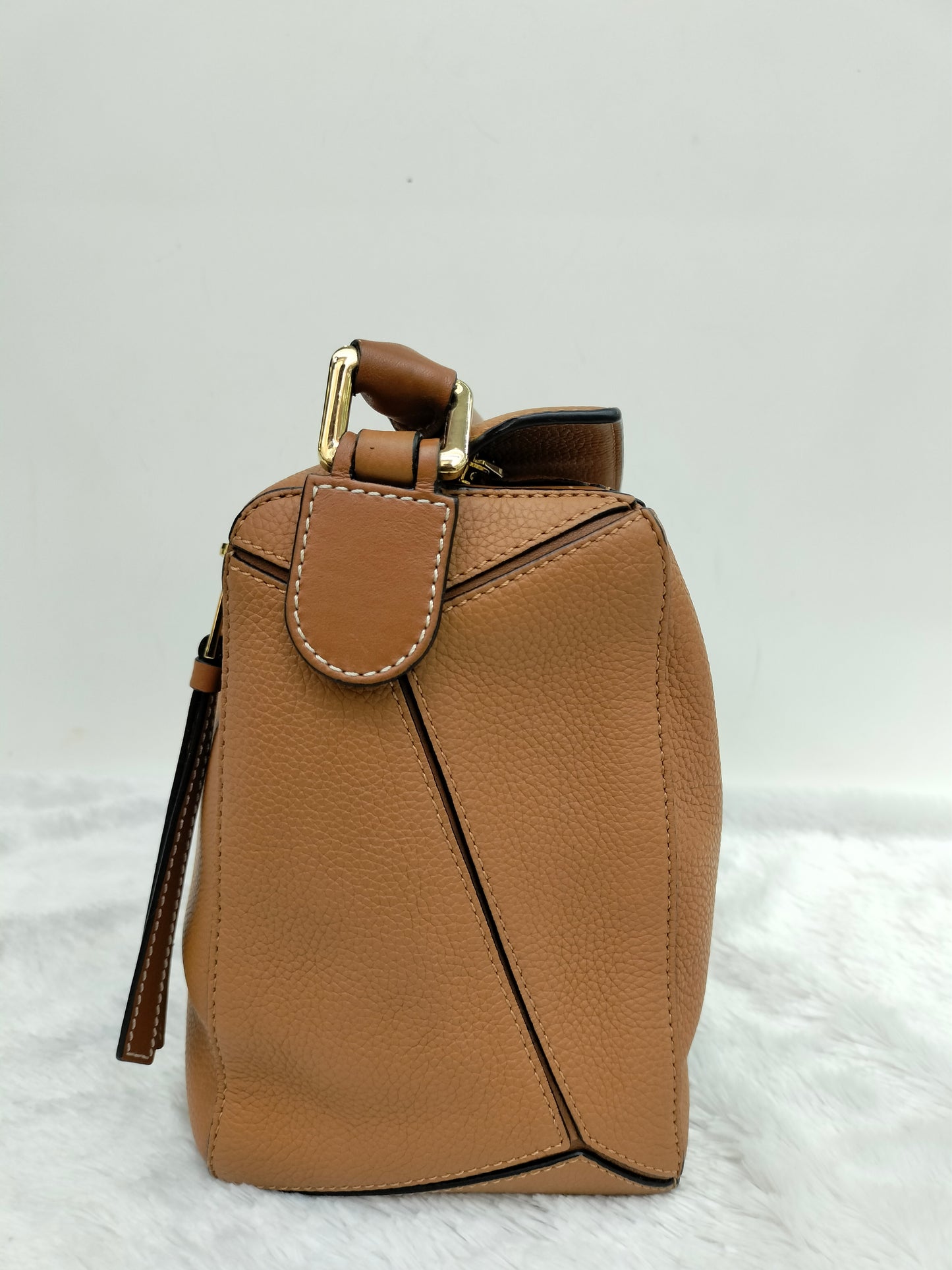 Loewe Puzzle Medium Grained Tan GHW 2018