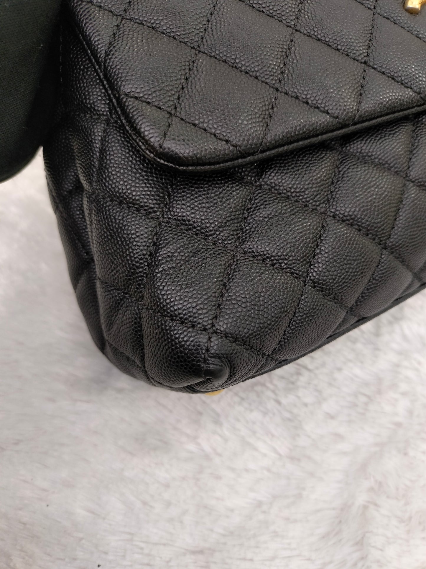 Chanel Coco Handle Medium Caviar Black GHW #25
