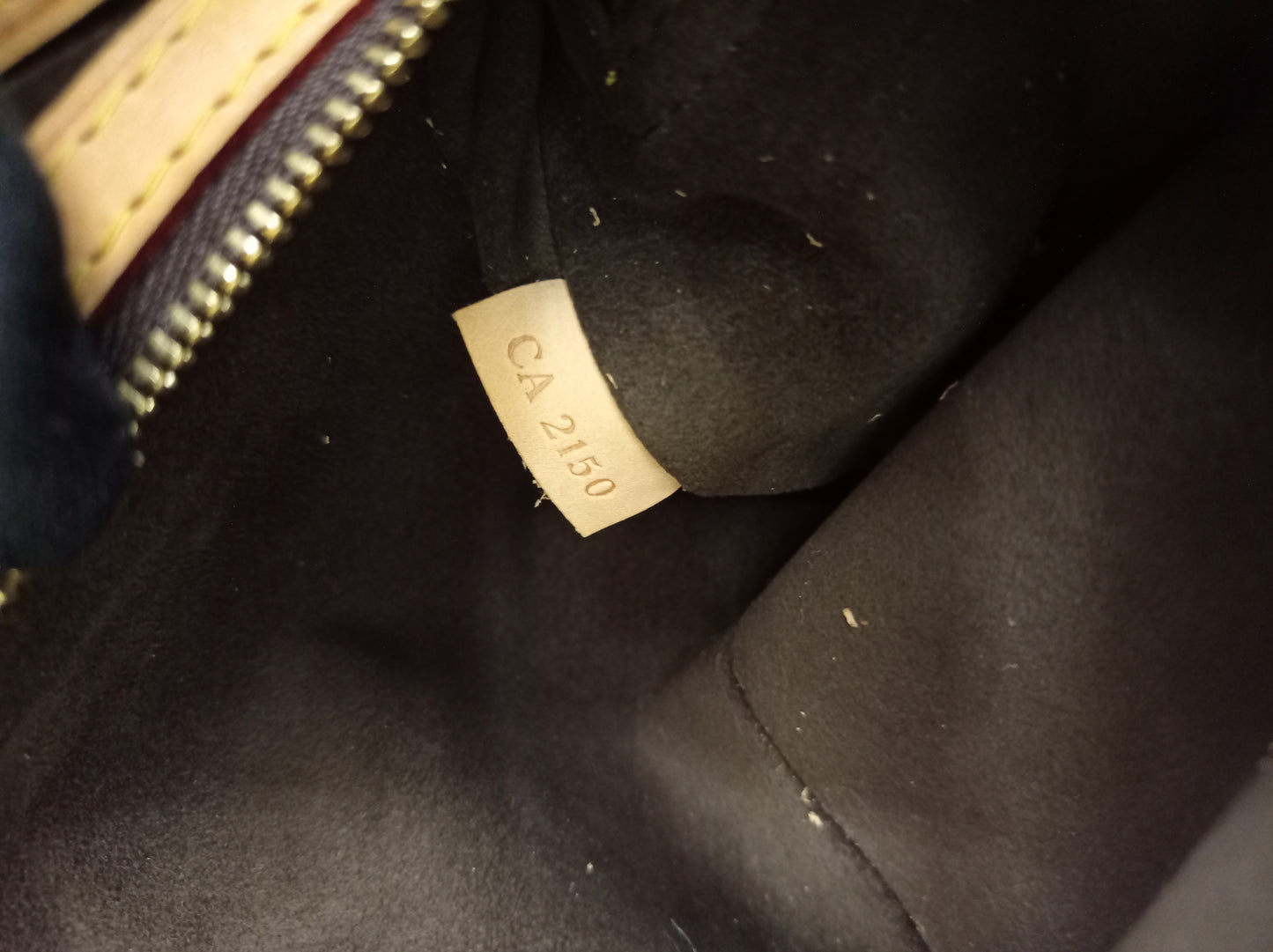 LV Wilshire PM Monogram