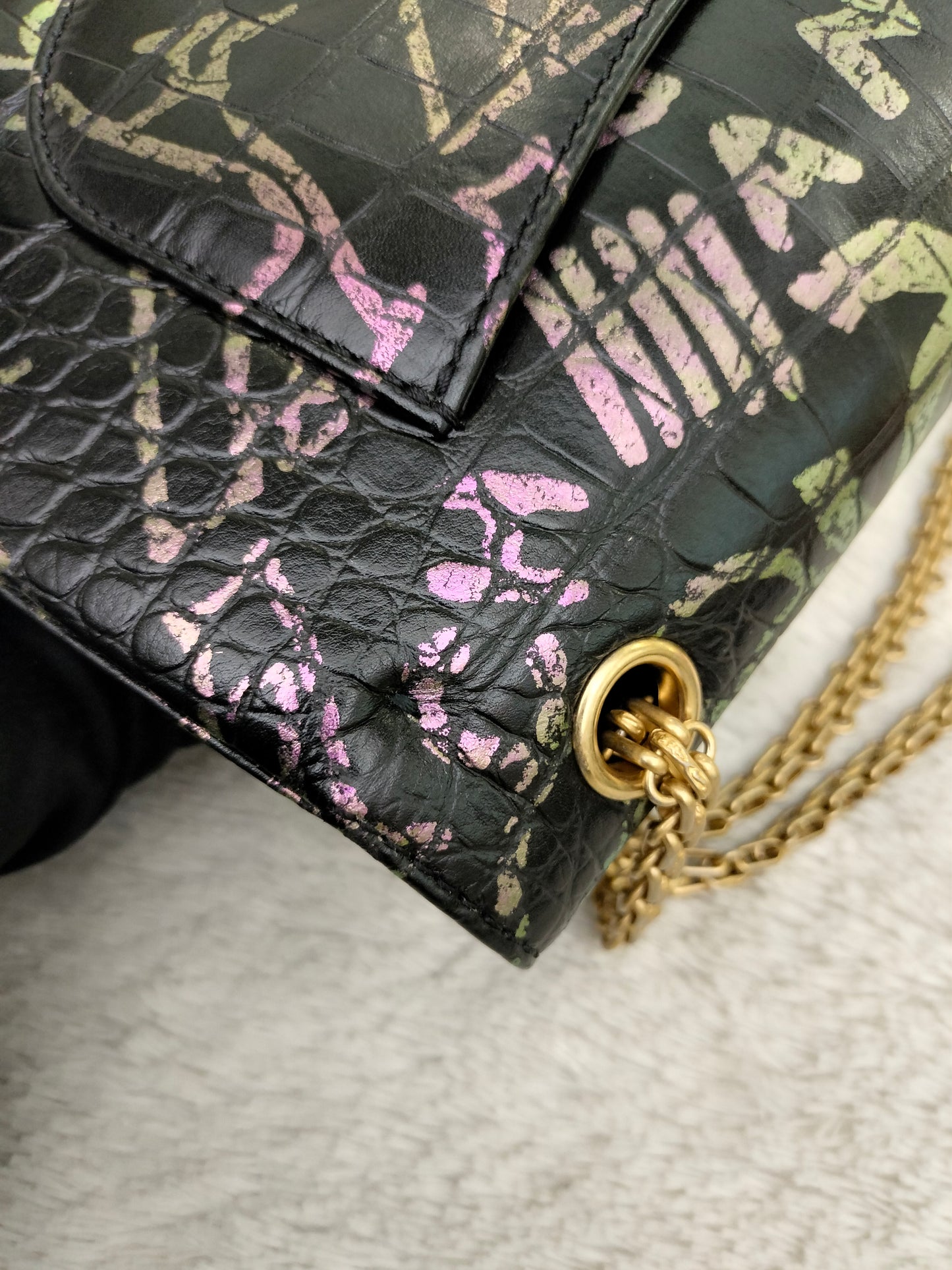 Chanel Reissue Medium Croco Graffity Black GHW DF #28