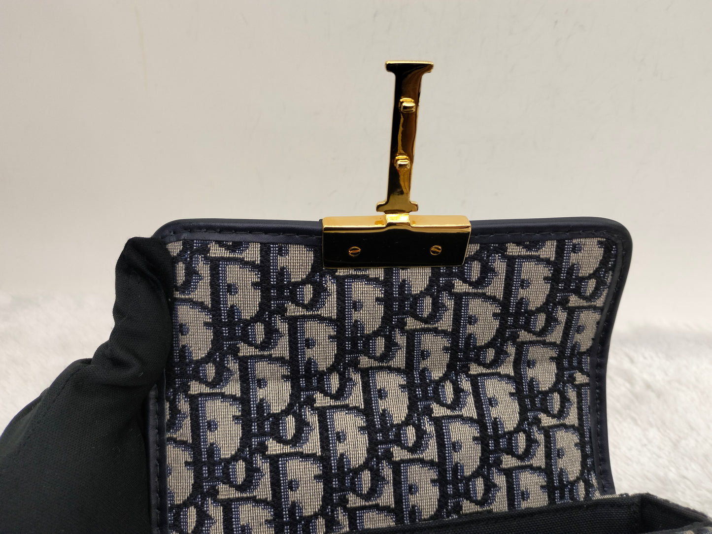Dior Montaigne Box Oblique Navy GHW 2020