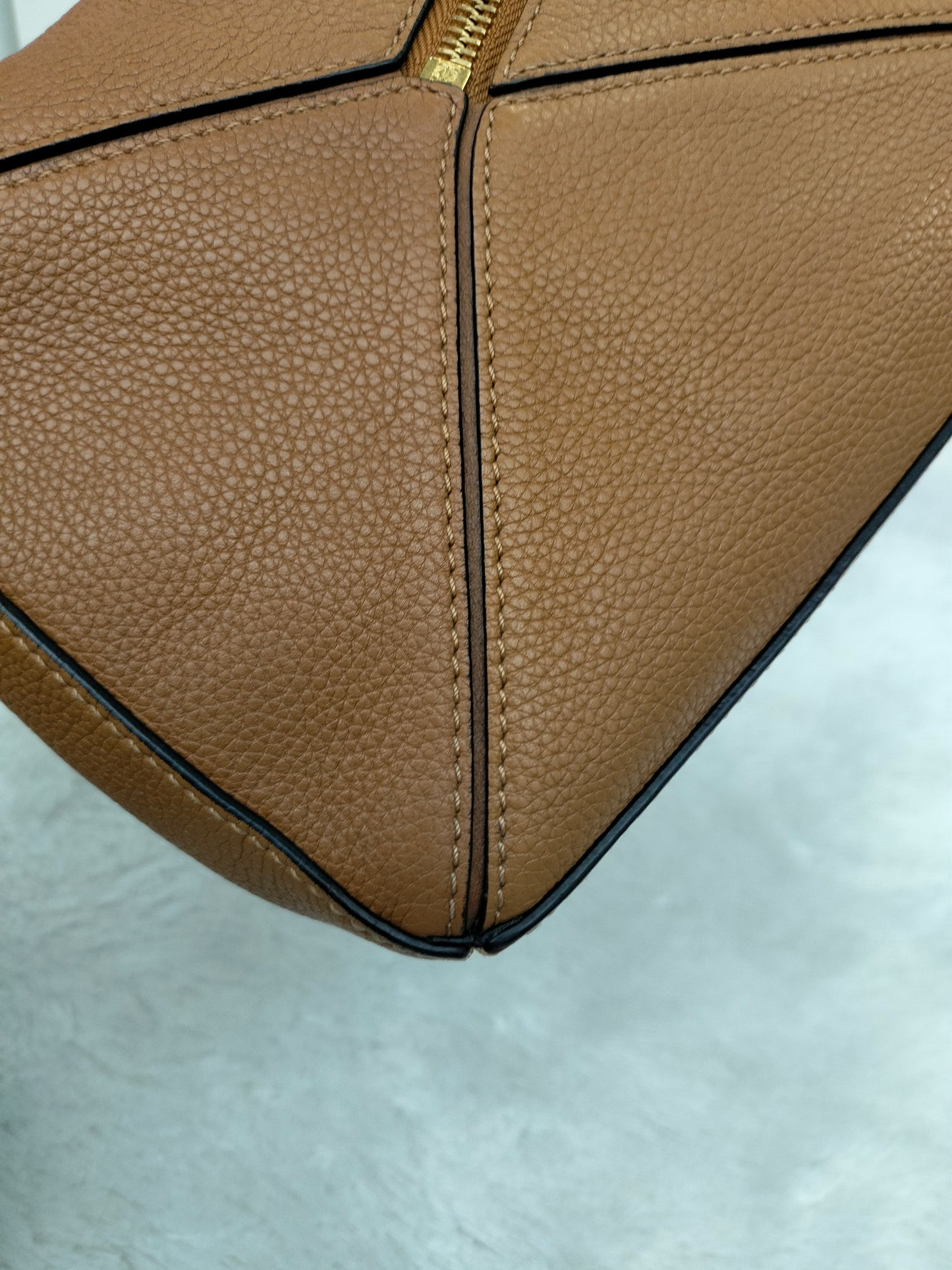 Loewe Puzzle Small Grained Caramel GHW 2020