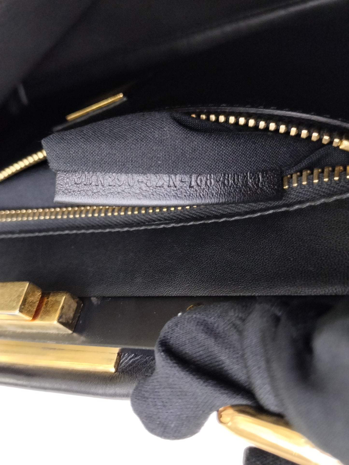Fendi Peekaboo Reguler Black GHW