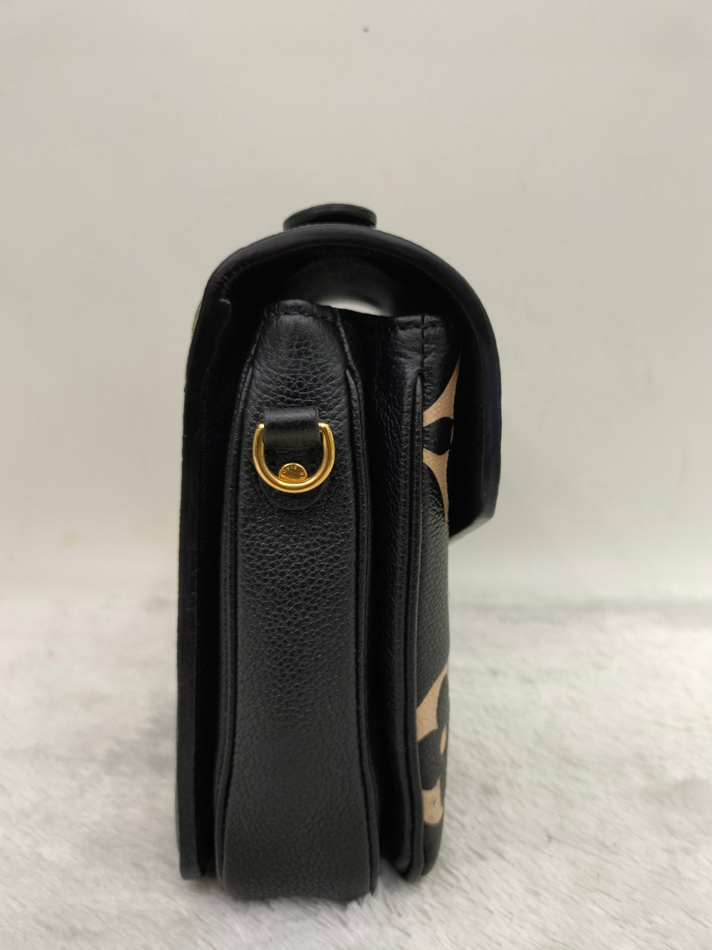 LV Metis Empreinte Noir Creme (CHIP)