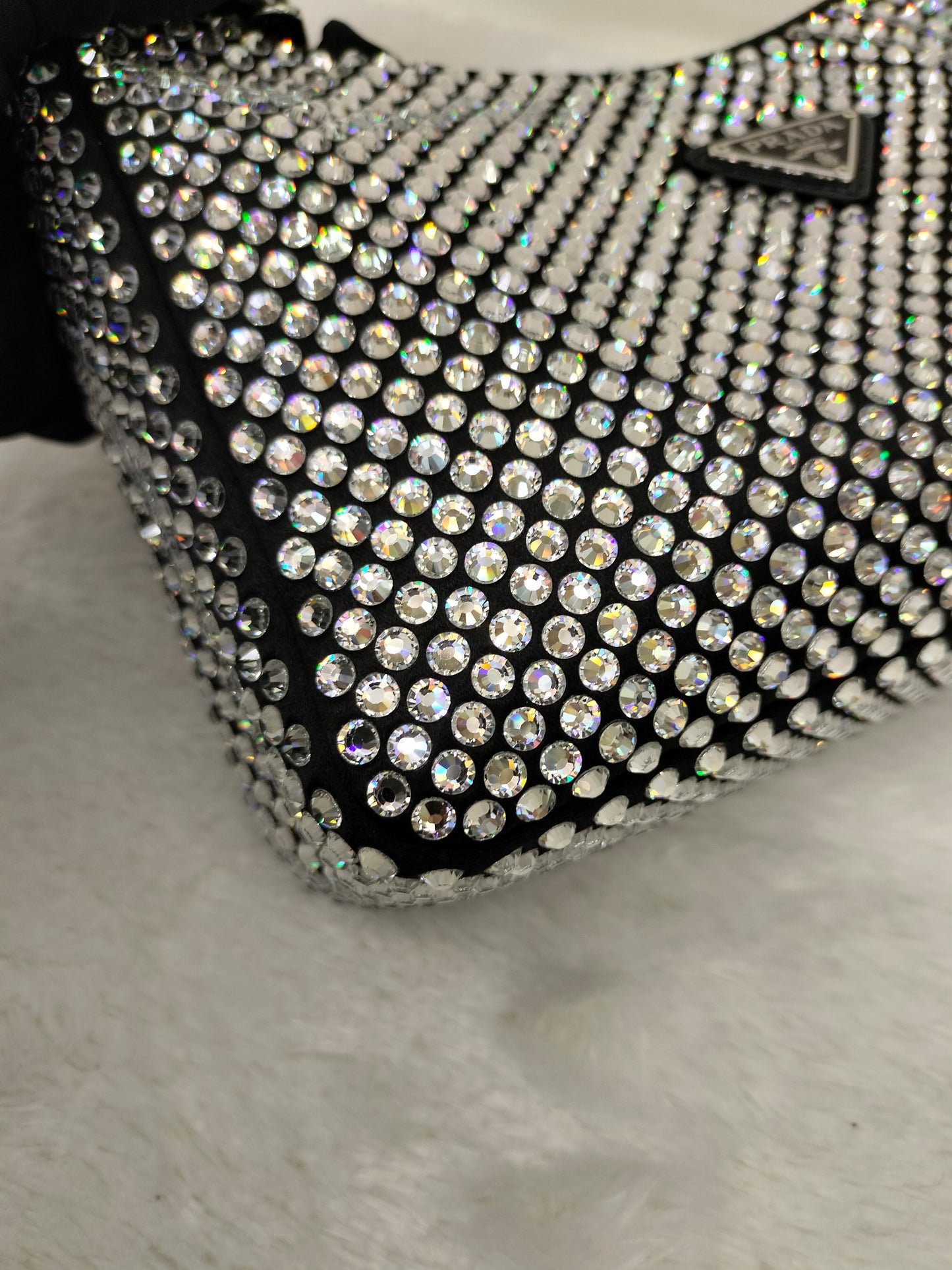 *Neverbeen Used* Prada Re-Edition Crystal Black SHW 2022