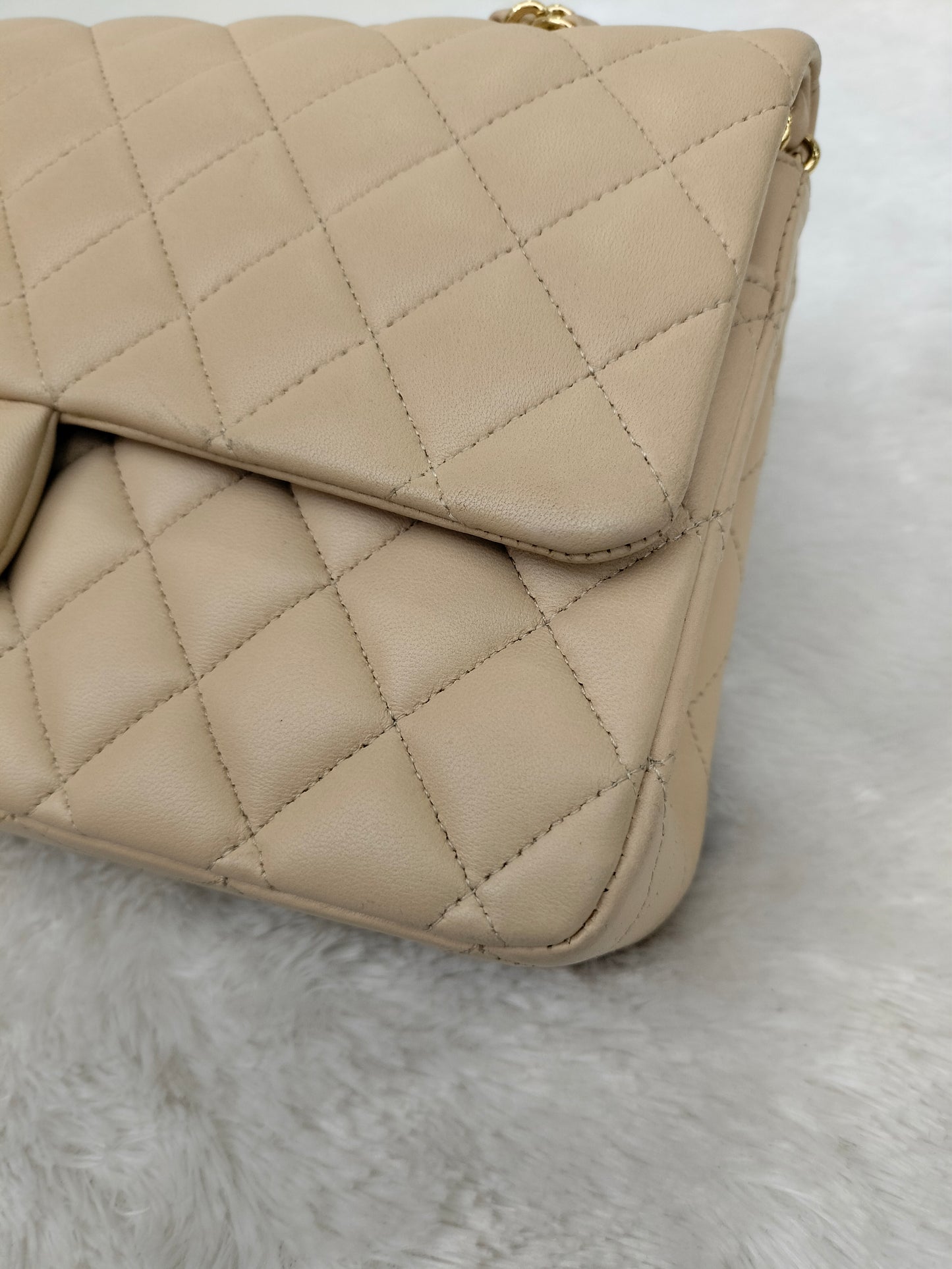 Chanel Medium Lamb Beige GHW DF #19