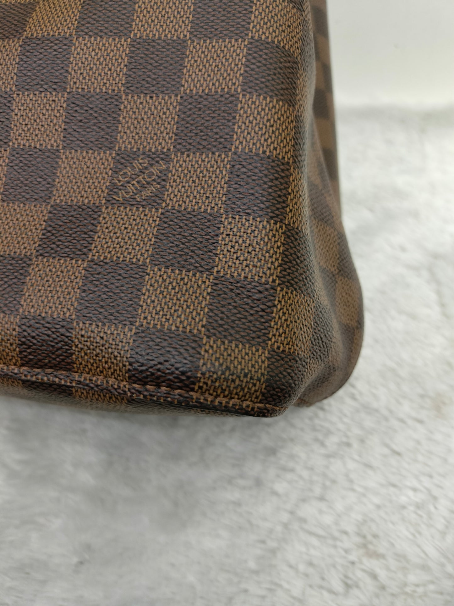 LV Neo Noe MM Damier Safran (CHIP)