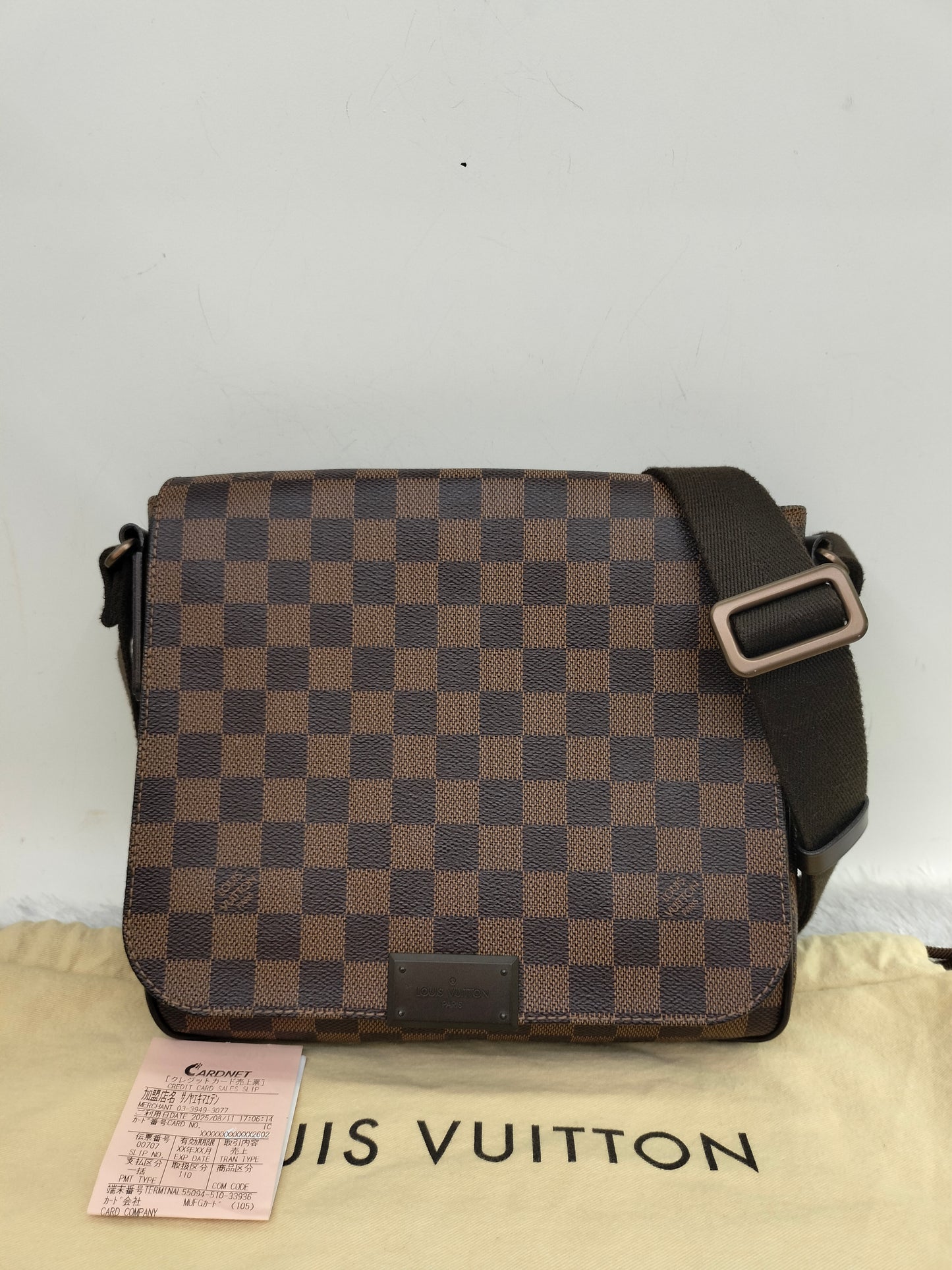LV District PM Damier