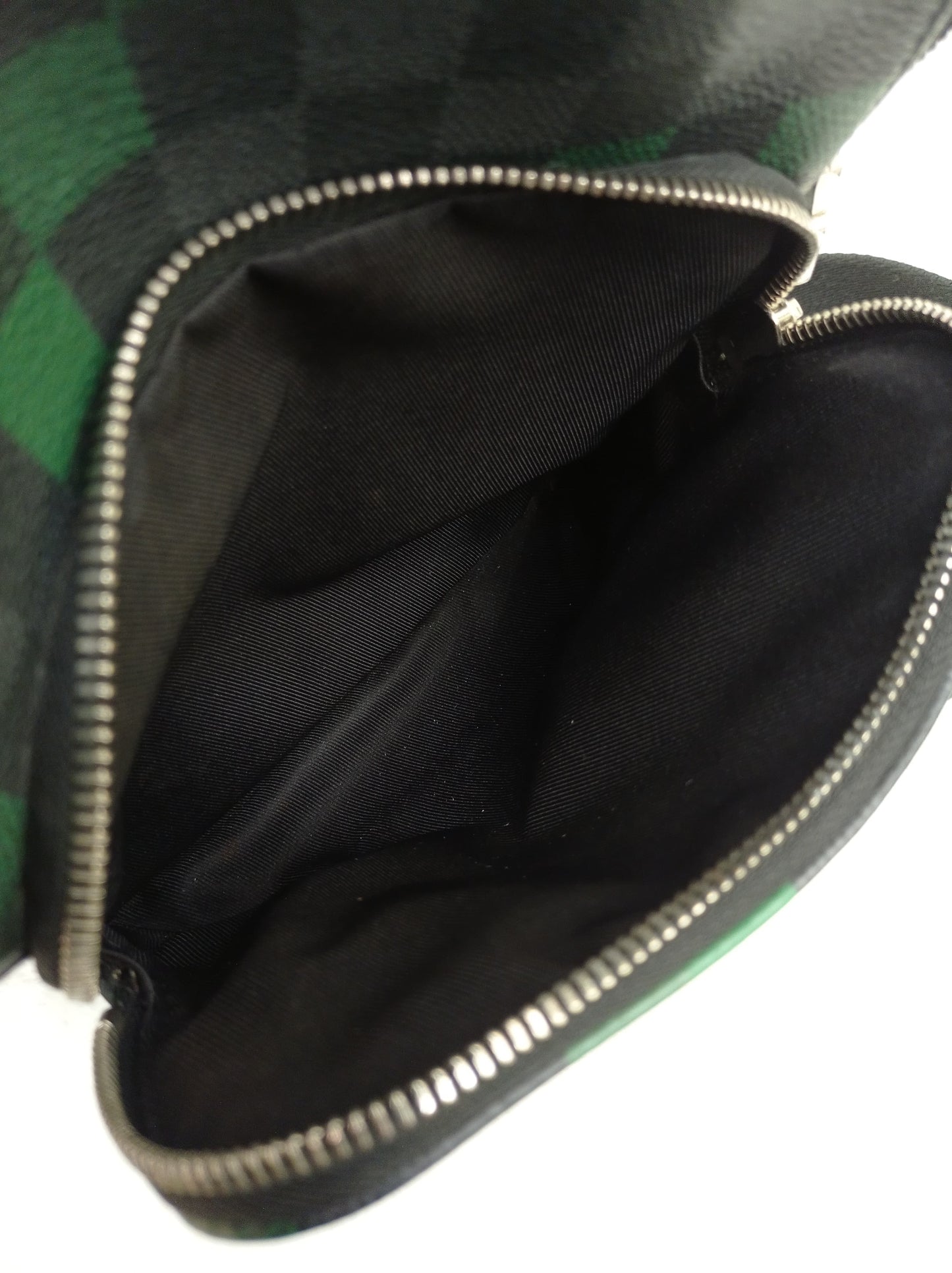 LV Avenue Sling Graphite Pixel Vert 2018