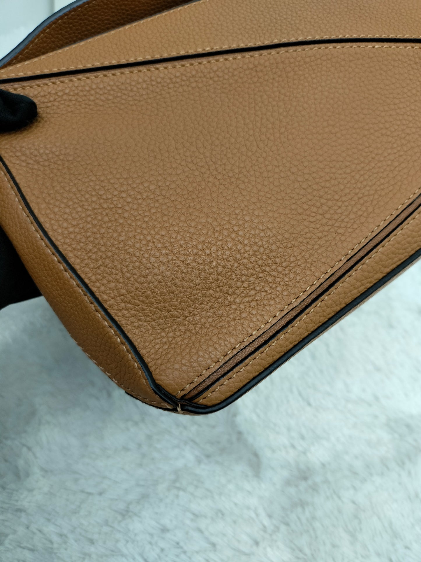 Loewe Puzzle Small Grained Tan GHW 2019