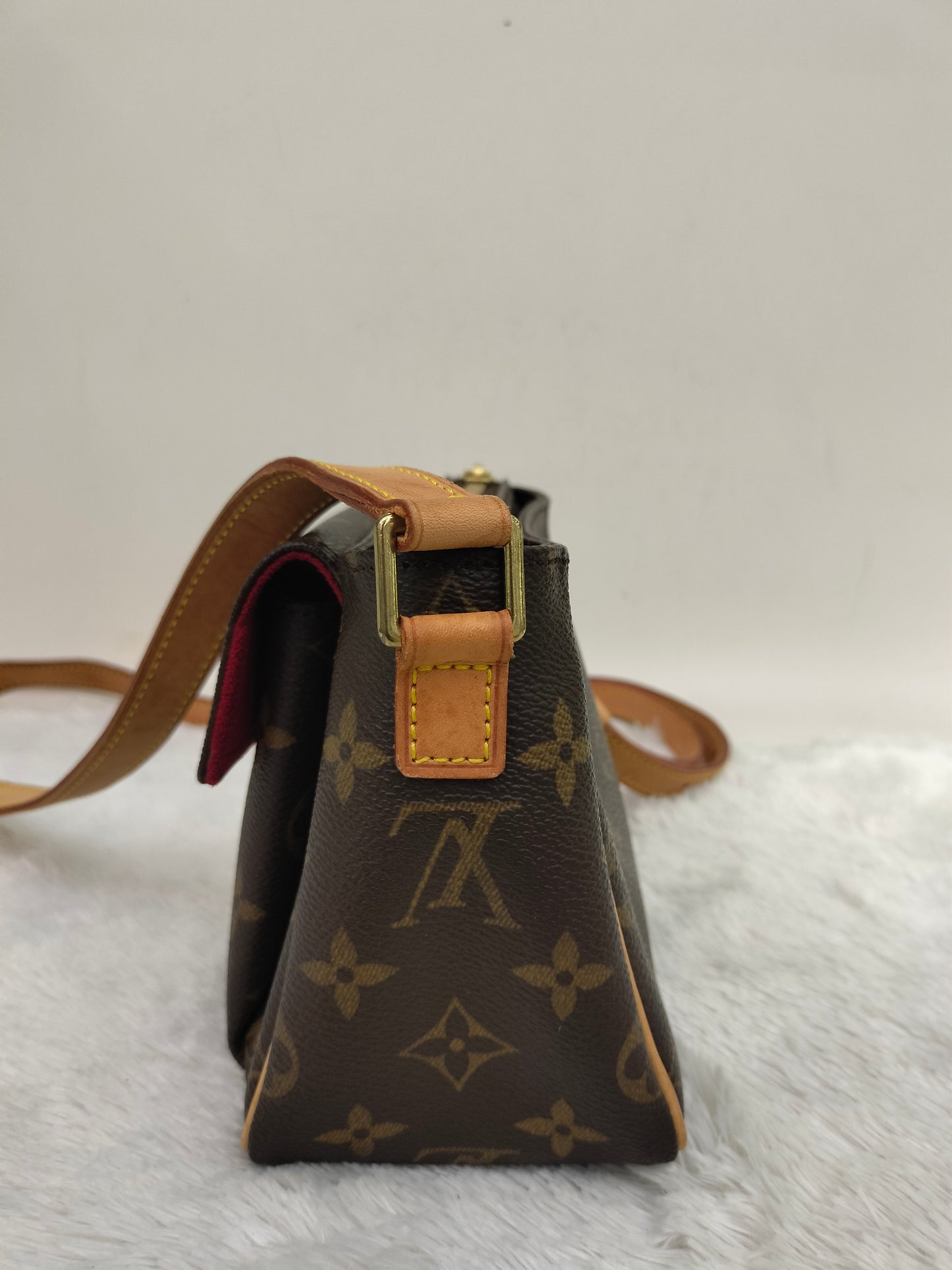 LV Viva Cite PM Monogram