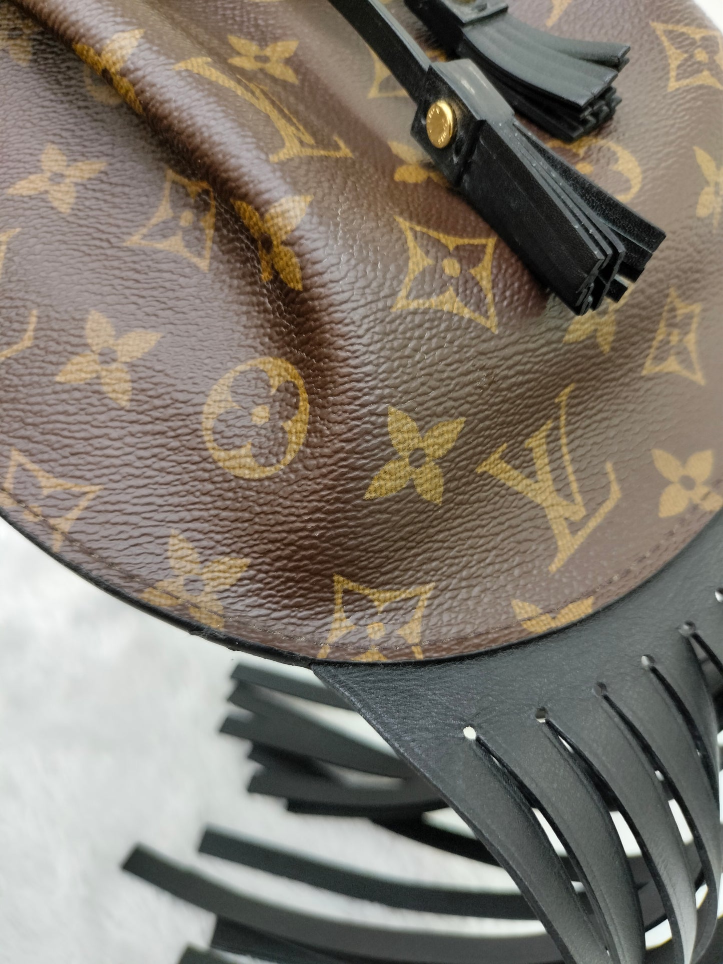 LV Fringed Noe Monogram Noir 2016