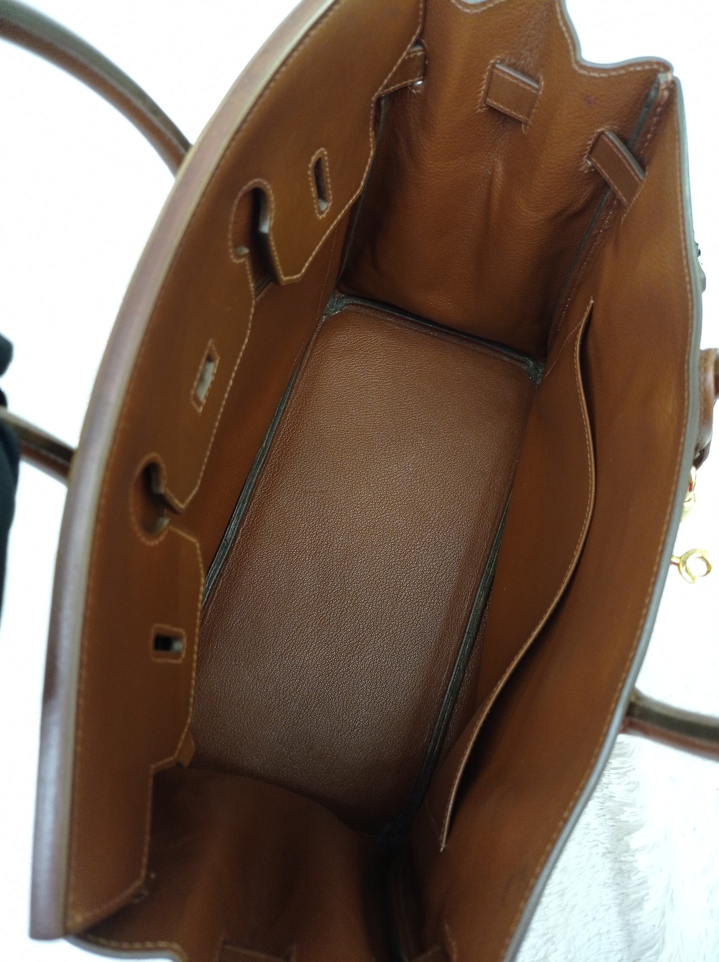 B32 Hac Vibrato Tadelac Gold GHW #F square