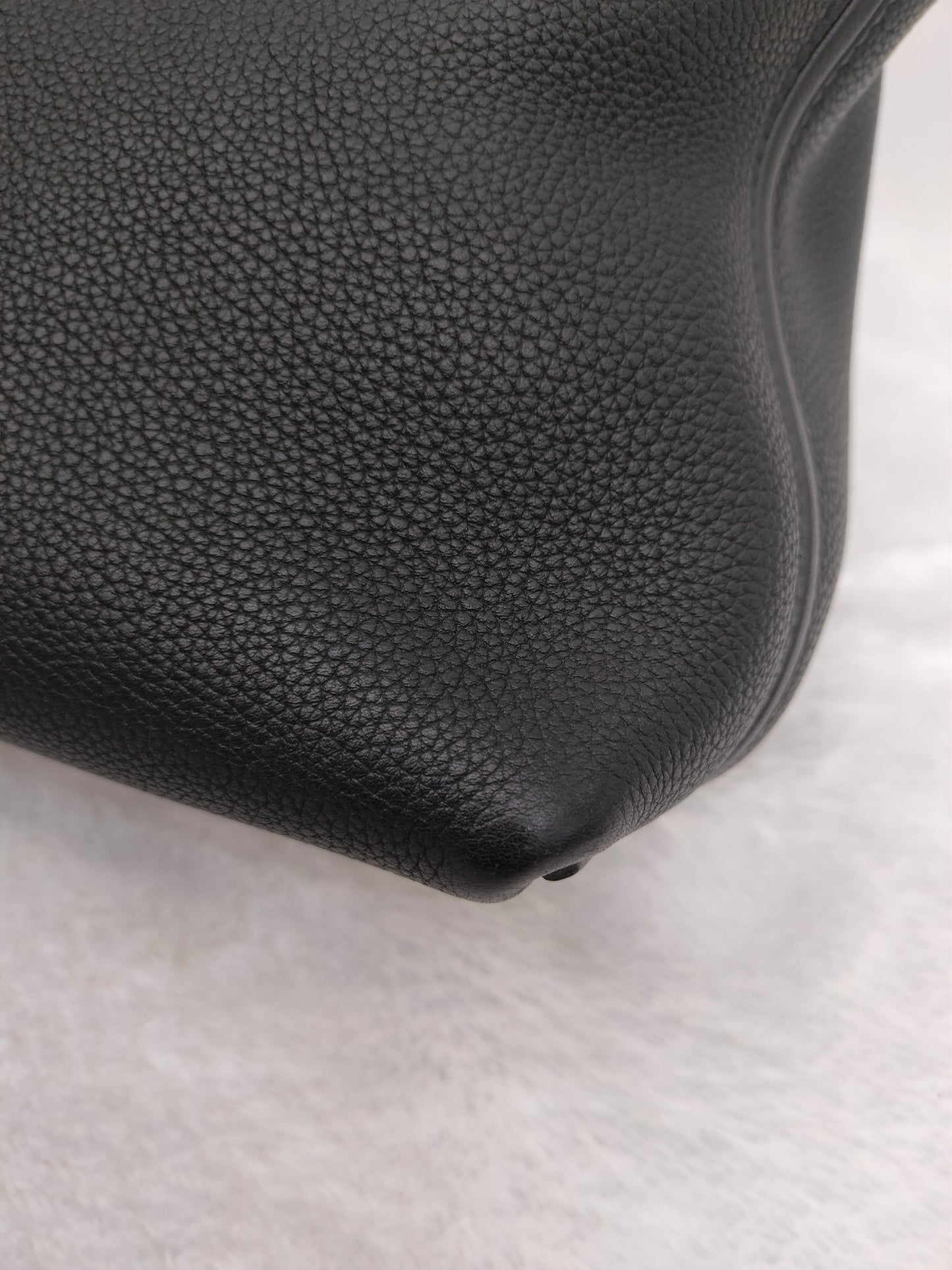 Hermes 2424 29cm Togo Black GHW #C