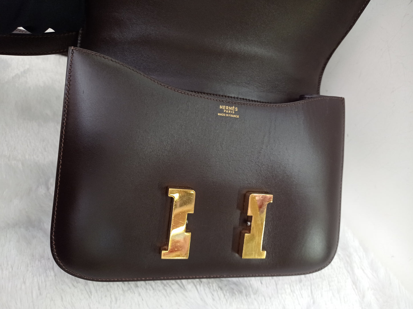 Constance 23 Box Brown Vintage GHW #G circle