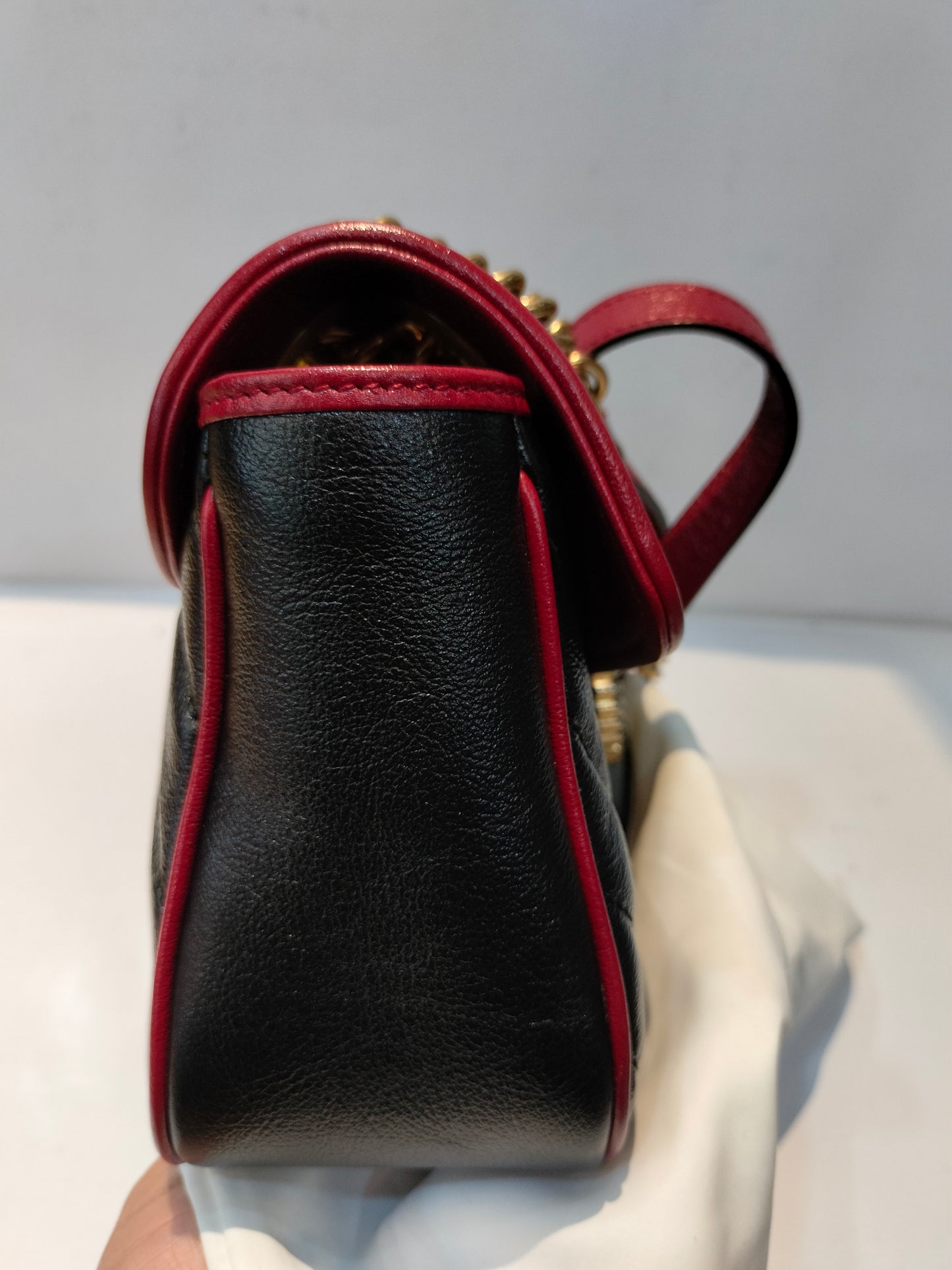 Gucci Marmont Small Black Red GHW