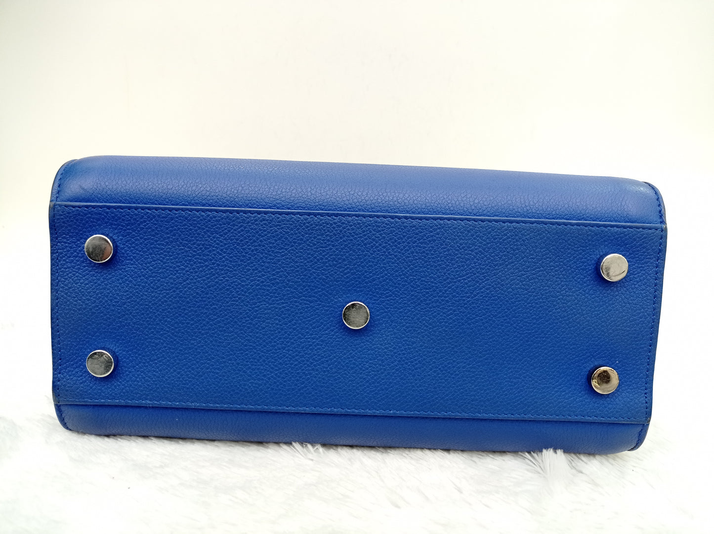 YsL SDJ Mini Grained Blue SHW 2015
Size 26 x 21 x 12cm