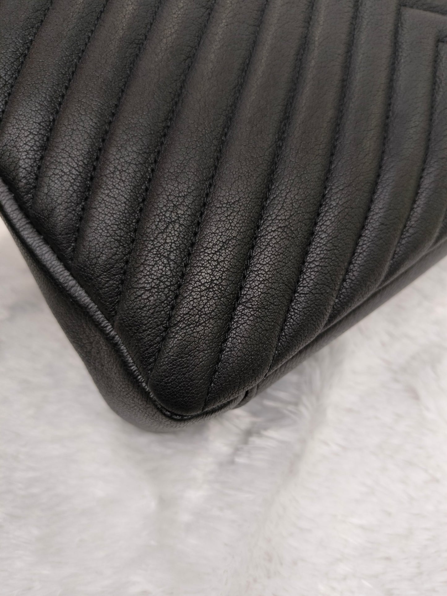 YsL College Large Chevron Black GHW 2020