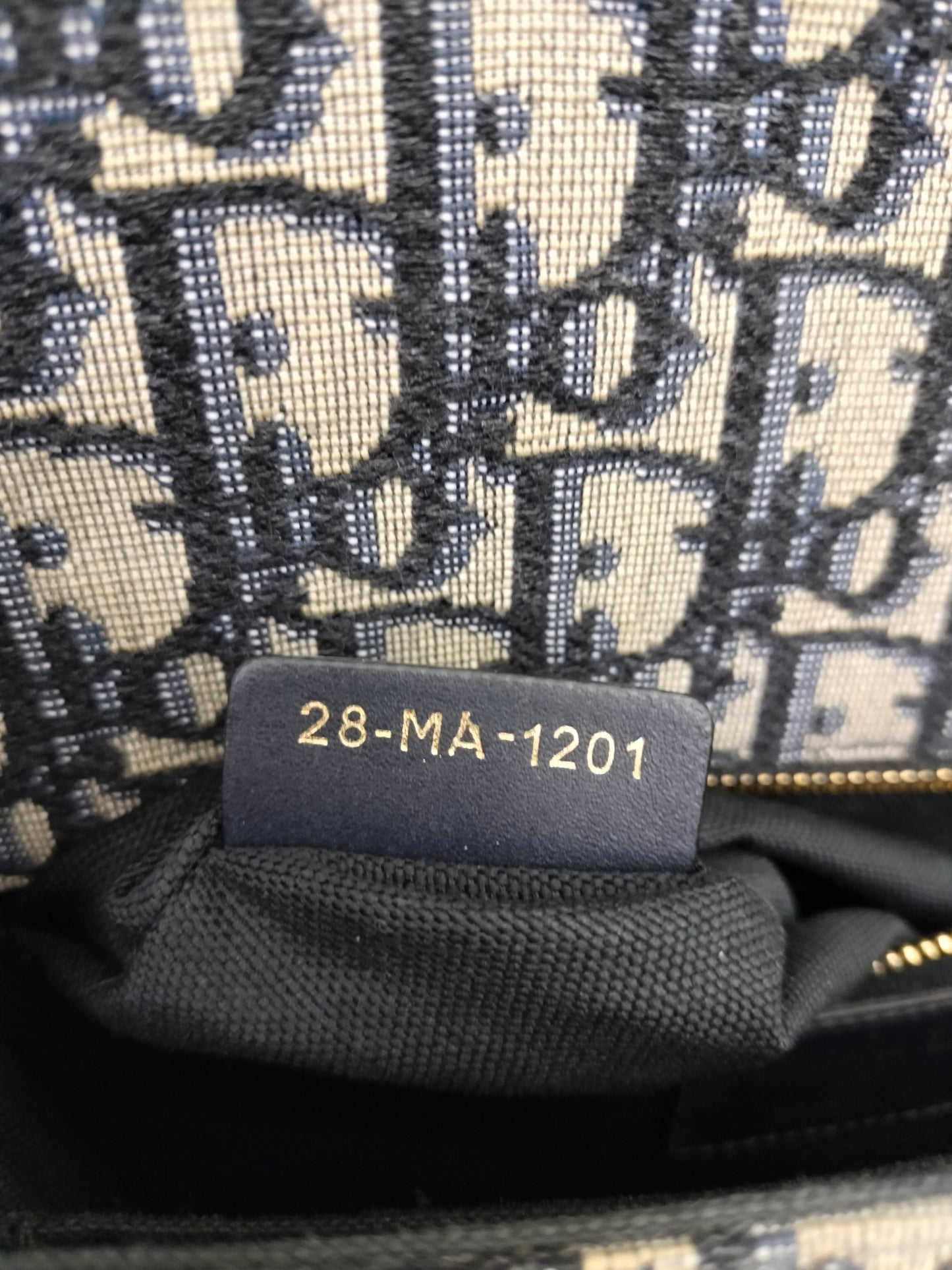 Dior Montaigne 30 Medium Oblique Navy GHW 2022