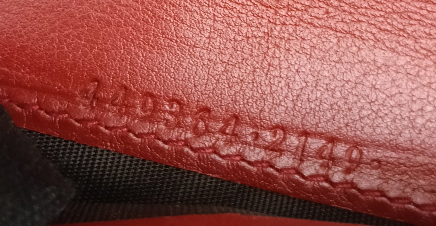 Gucci Bifold Wallet Zip Around Micro Guccissima Red GHW