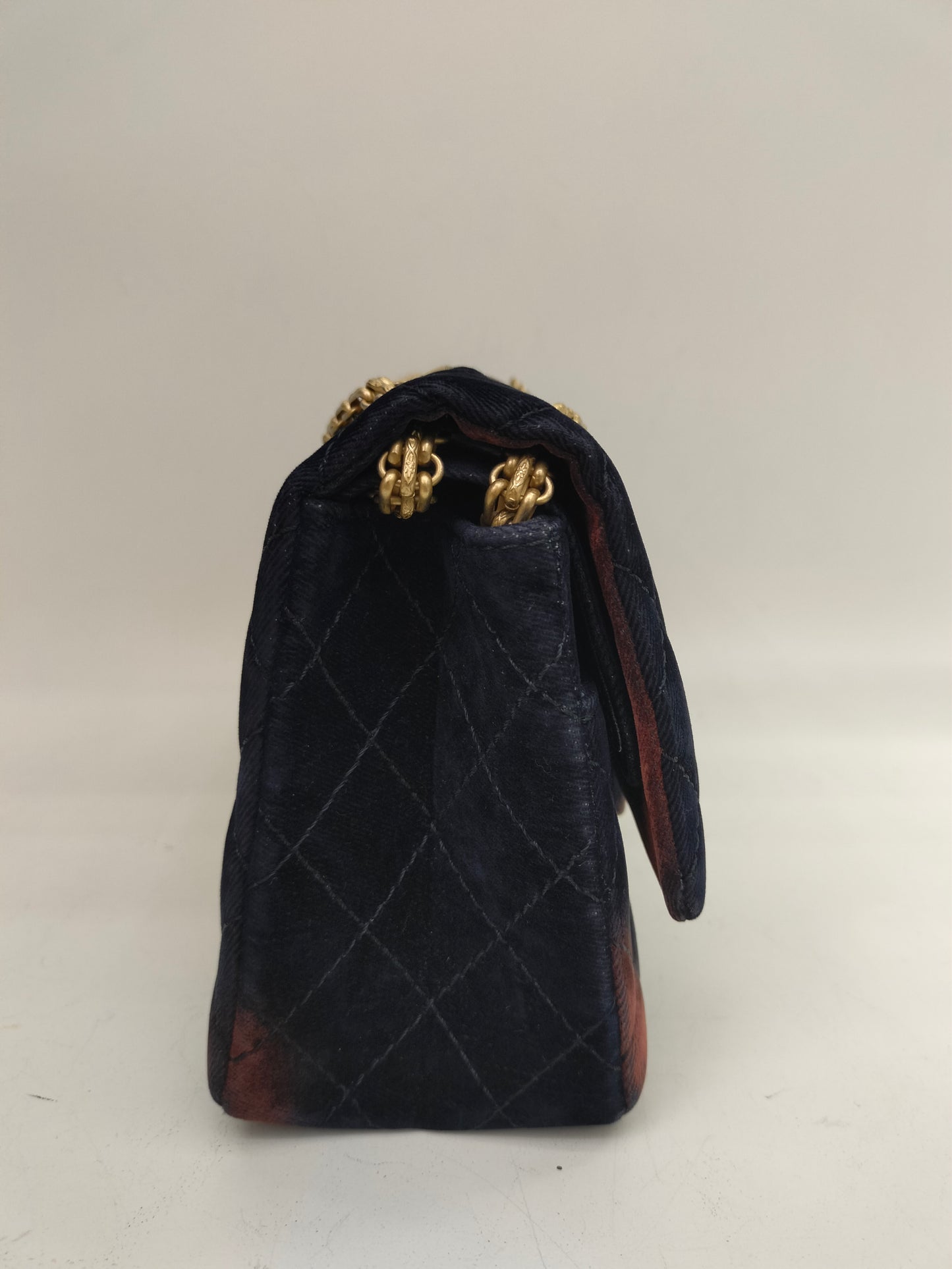 Chanel Reissue Medium Velvet Ombre GHW DF #24