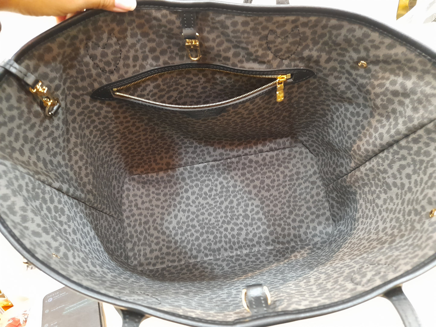 Lv Neverfull MM Wild Noir 2022 chip. Size 31x28x14cm