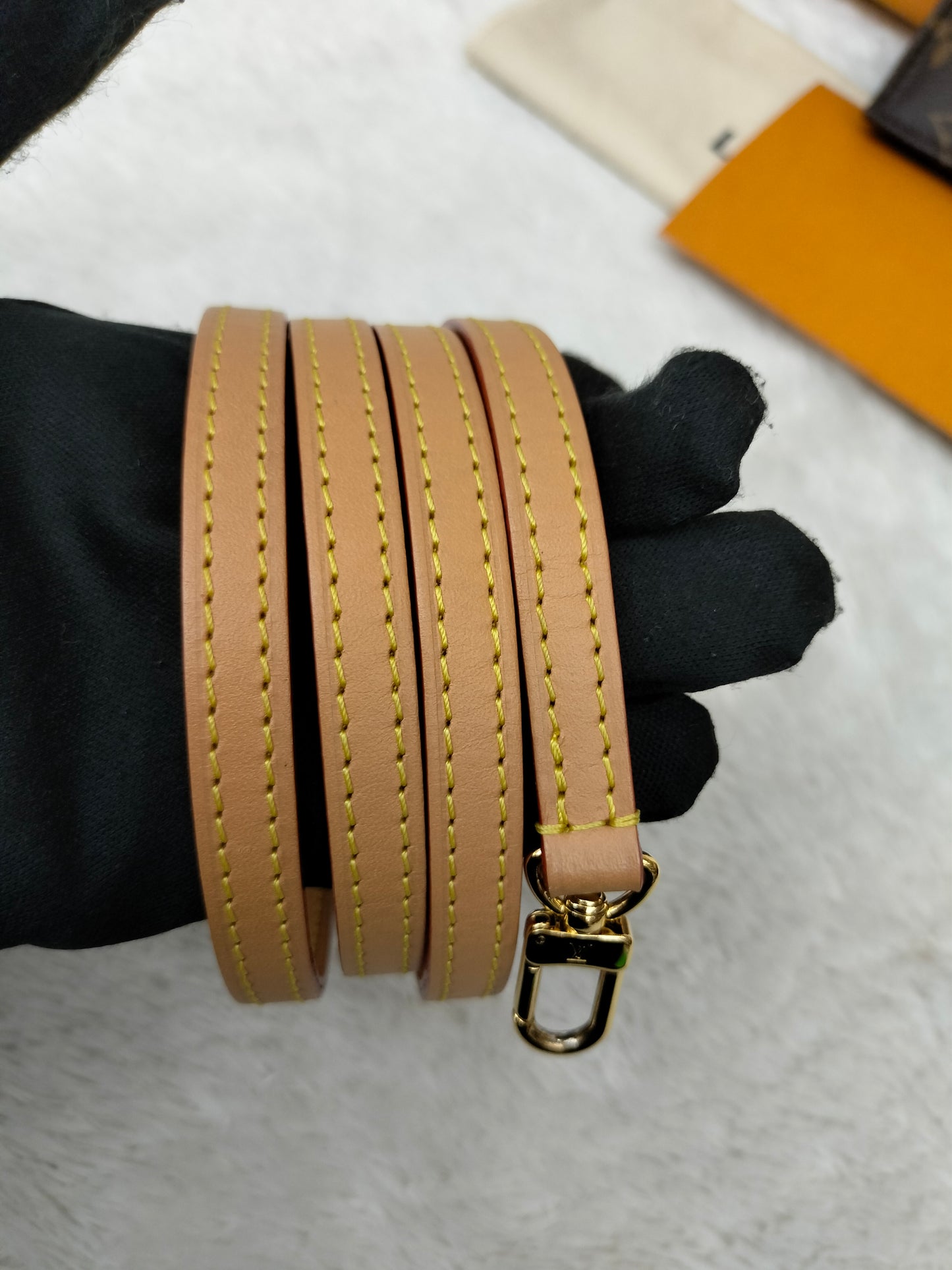 LV Petit Sac Plat Monogram 2021 (CHIP)