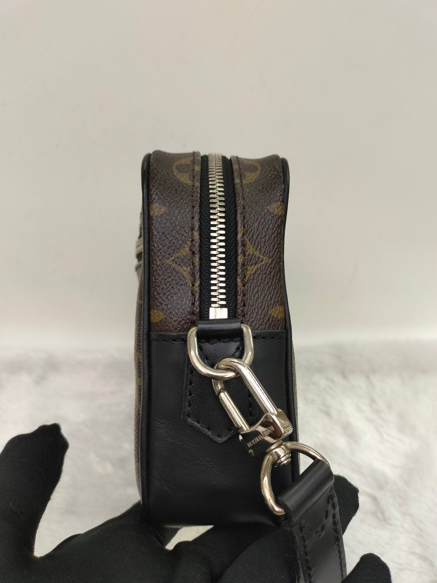 LV Kasai Monogram Macassar 2018