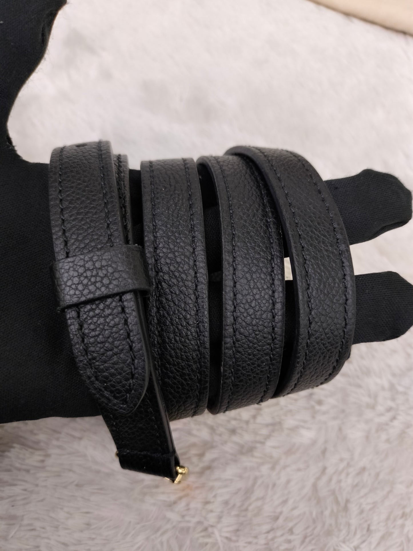 LV Metis Empreinte Noir Creme (CHIP)