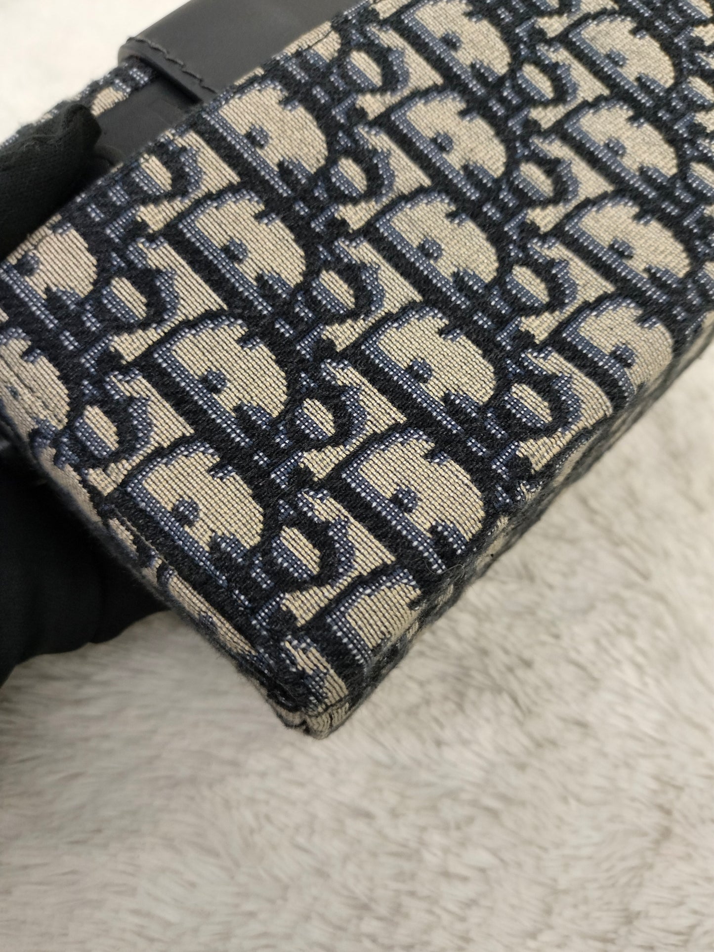 Dior Montaigne Box Oblique Navy GHW 2020