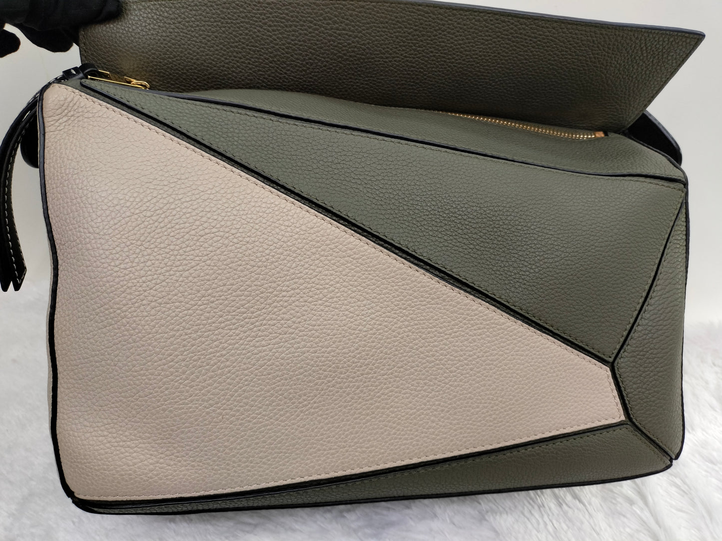 Loewe Puzzle Medium Grained Khaki 3 tone GHW 2018
