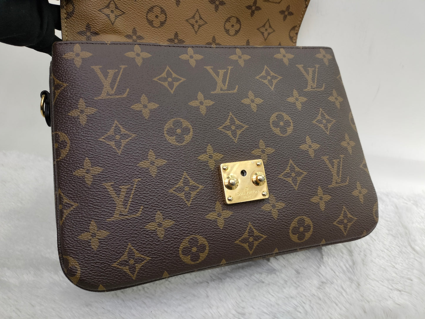 LV Metis Reverse (CHIP)