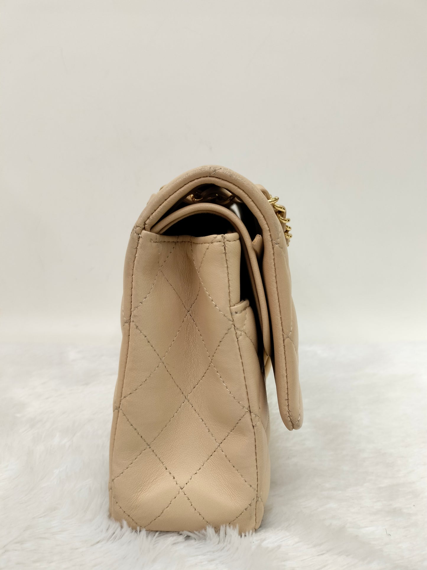 Chanel Medium Lamb Beige GHW DF #19