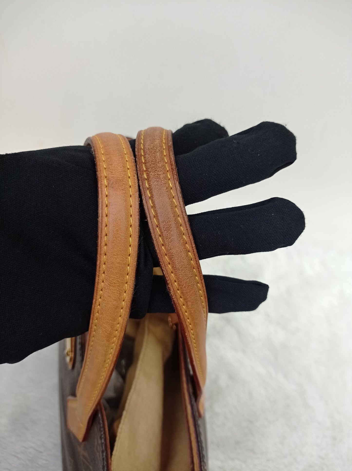LV Wilshire PM Monogram
