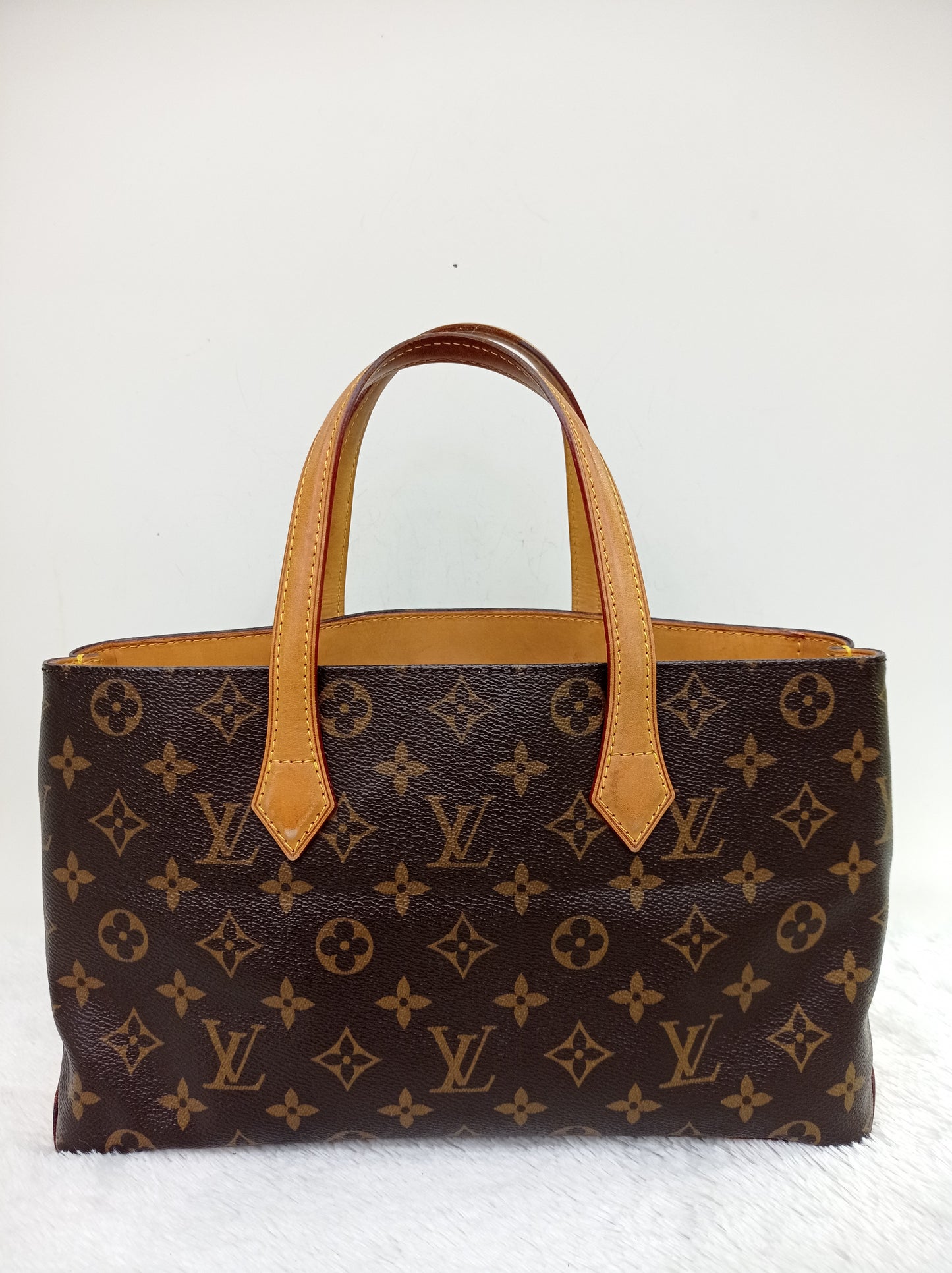 LV Wilshire PM Monogram