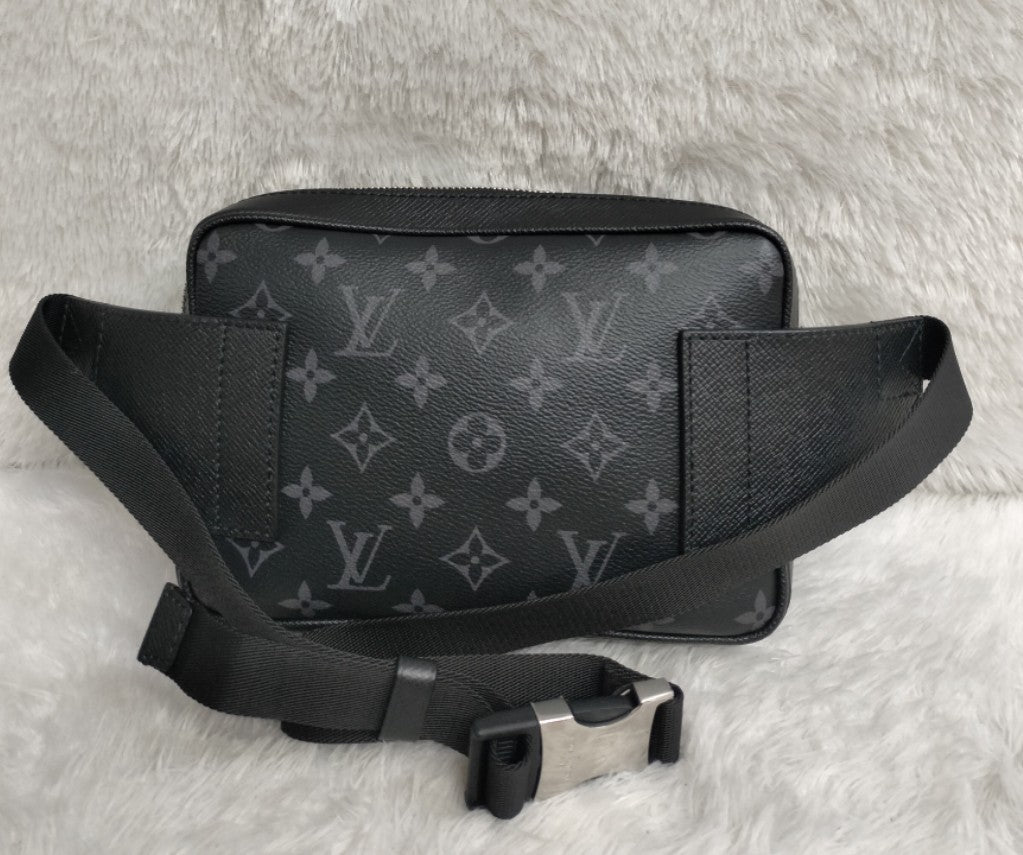LV Outdoor Bumbag Monogram Taigarama Eclipse 2019