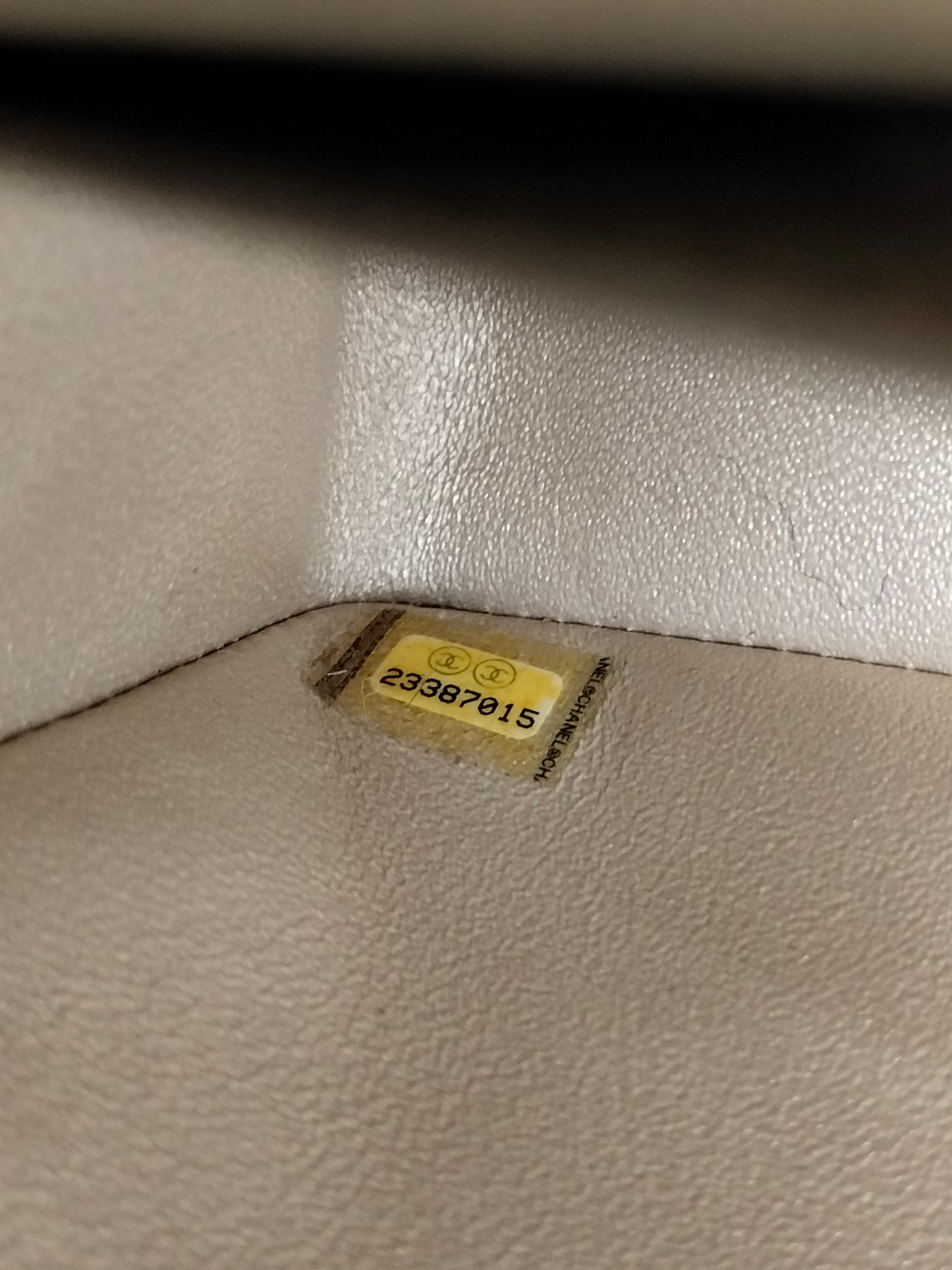 Chanel Medium Caviar Champagne GHW DF #23