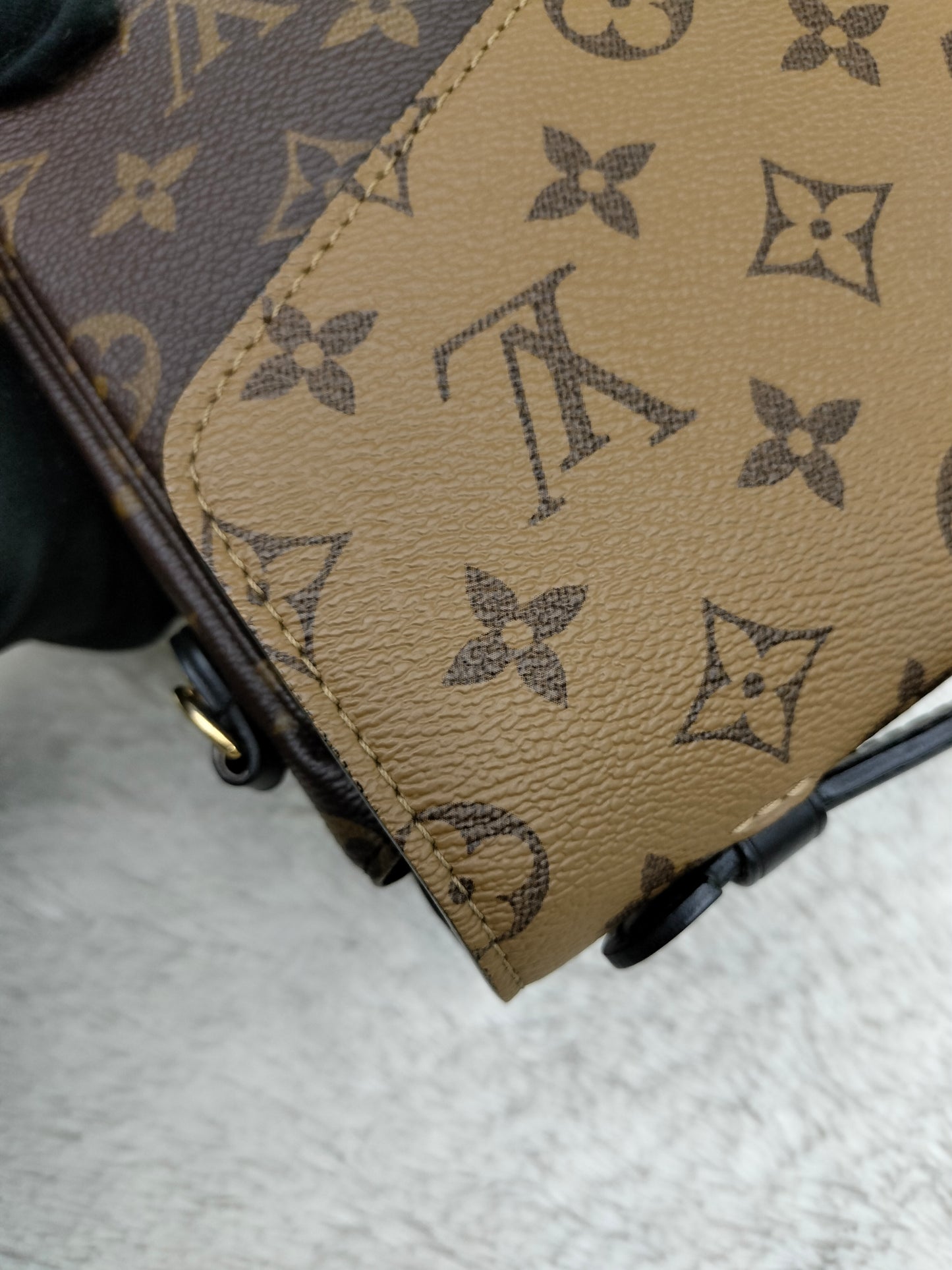 LV Metis Reverse (CHIP)