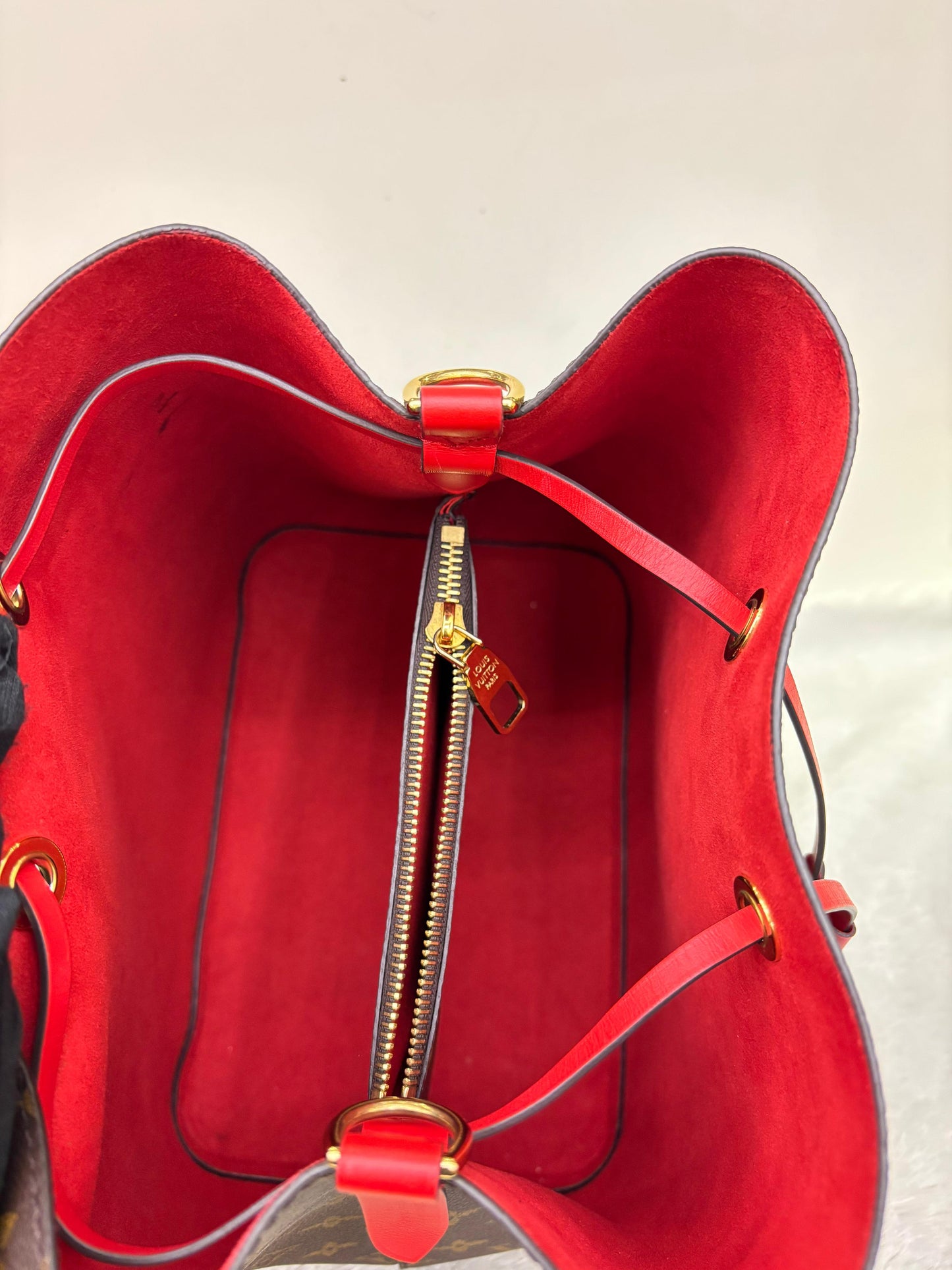 LV Neo Noe MM Monogram Coquelicot 2024 (CHIP)