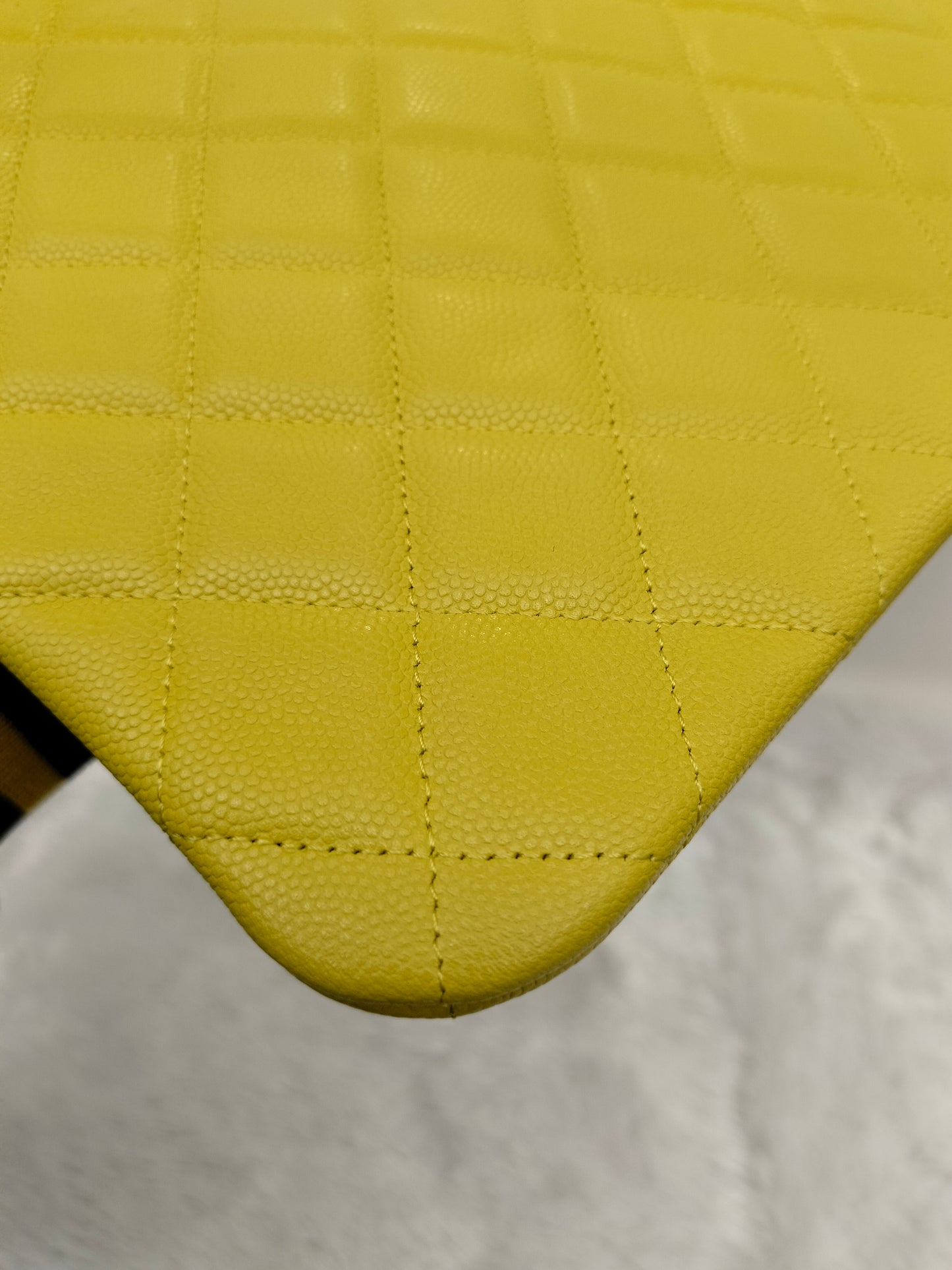 Chanel O'Case Clutch Caviar Yellow LGHW (CHIP)