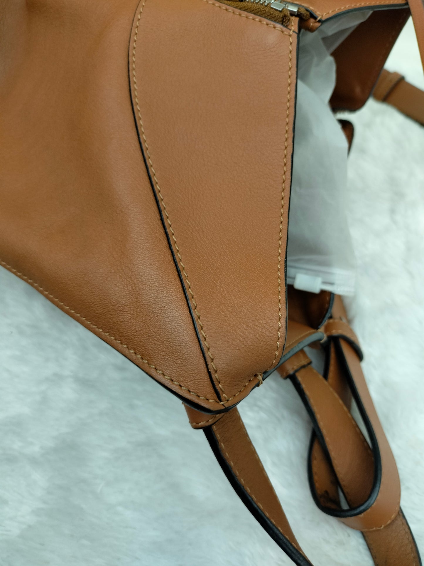Loewe Hammock Small Tan SHW 2016