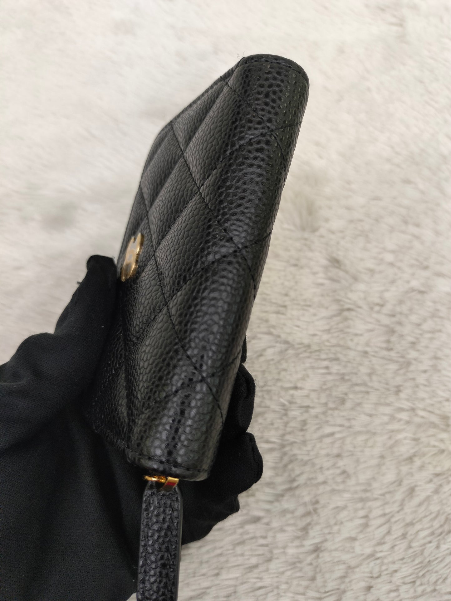 *NEW* Chanel Zippy Card Holder Caviar Black GHW (CHIP)