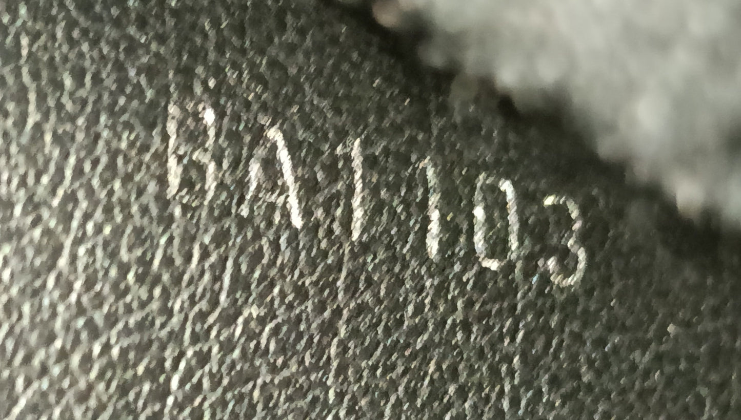 LV Hanging Toiletry Kit Graphite 2013